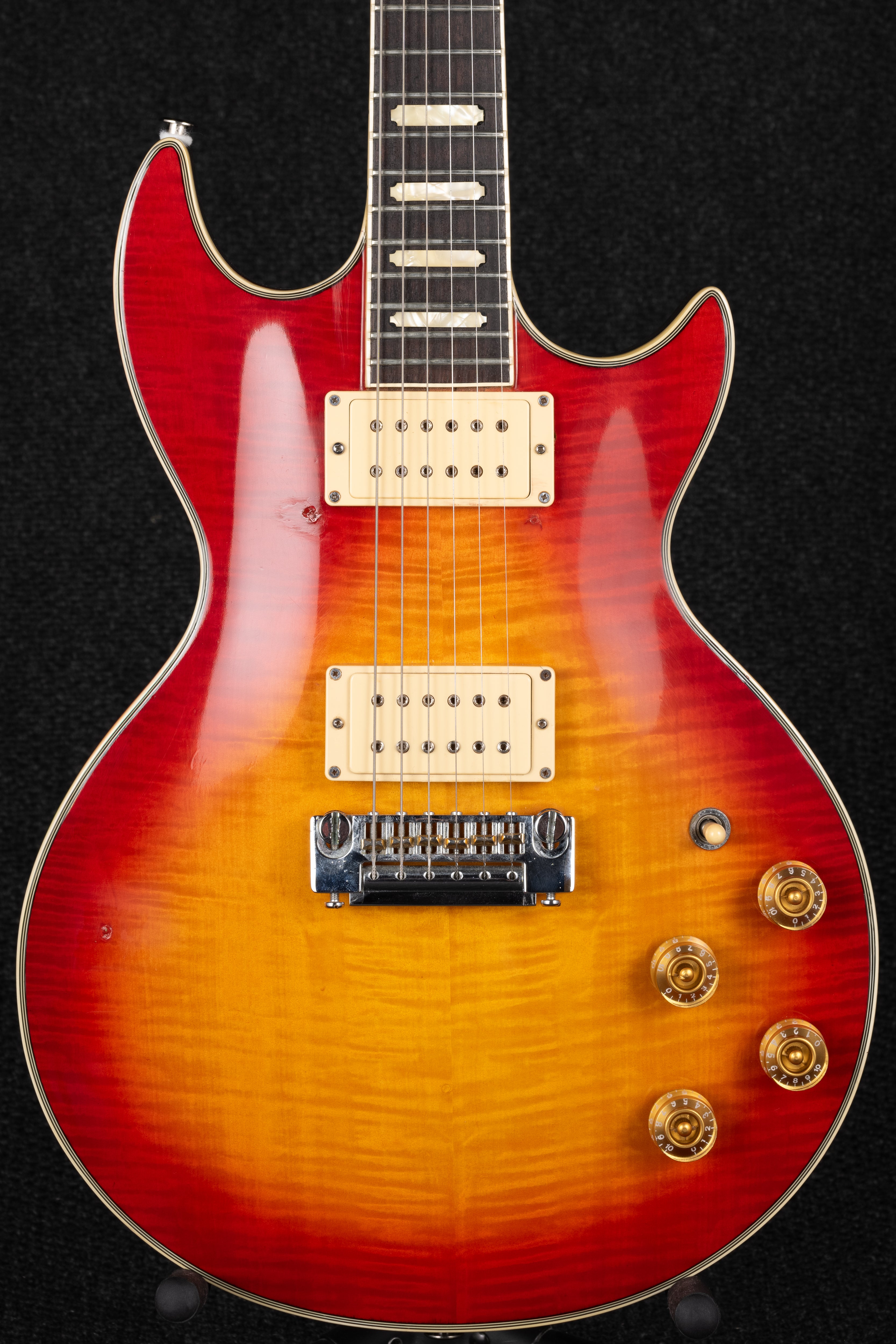 1984/85 GP1-S - Cherry Sunburst