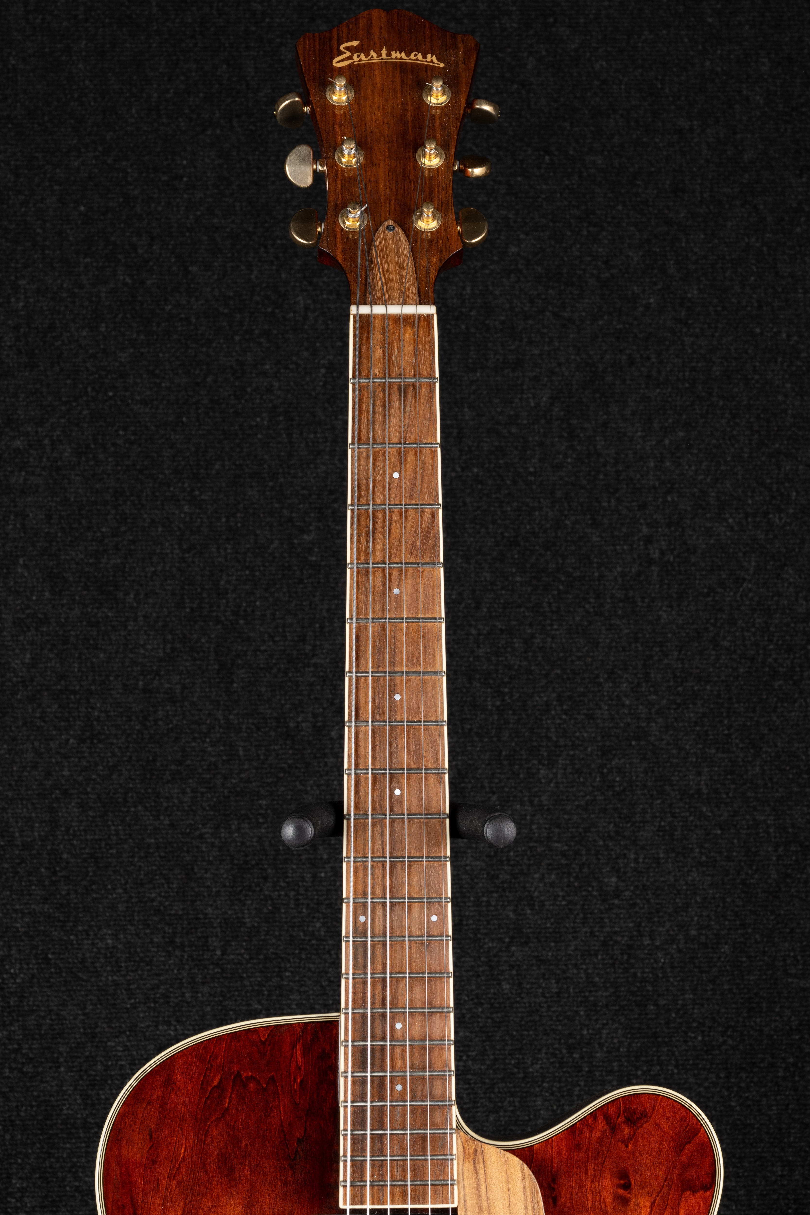 AR403CE - Classic