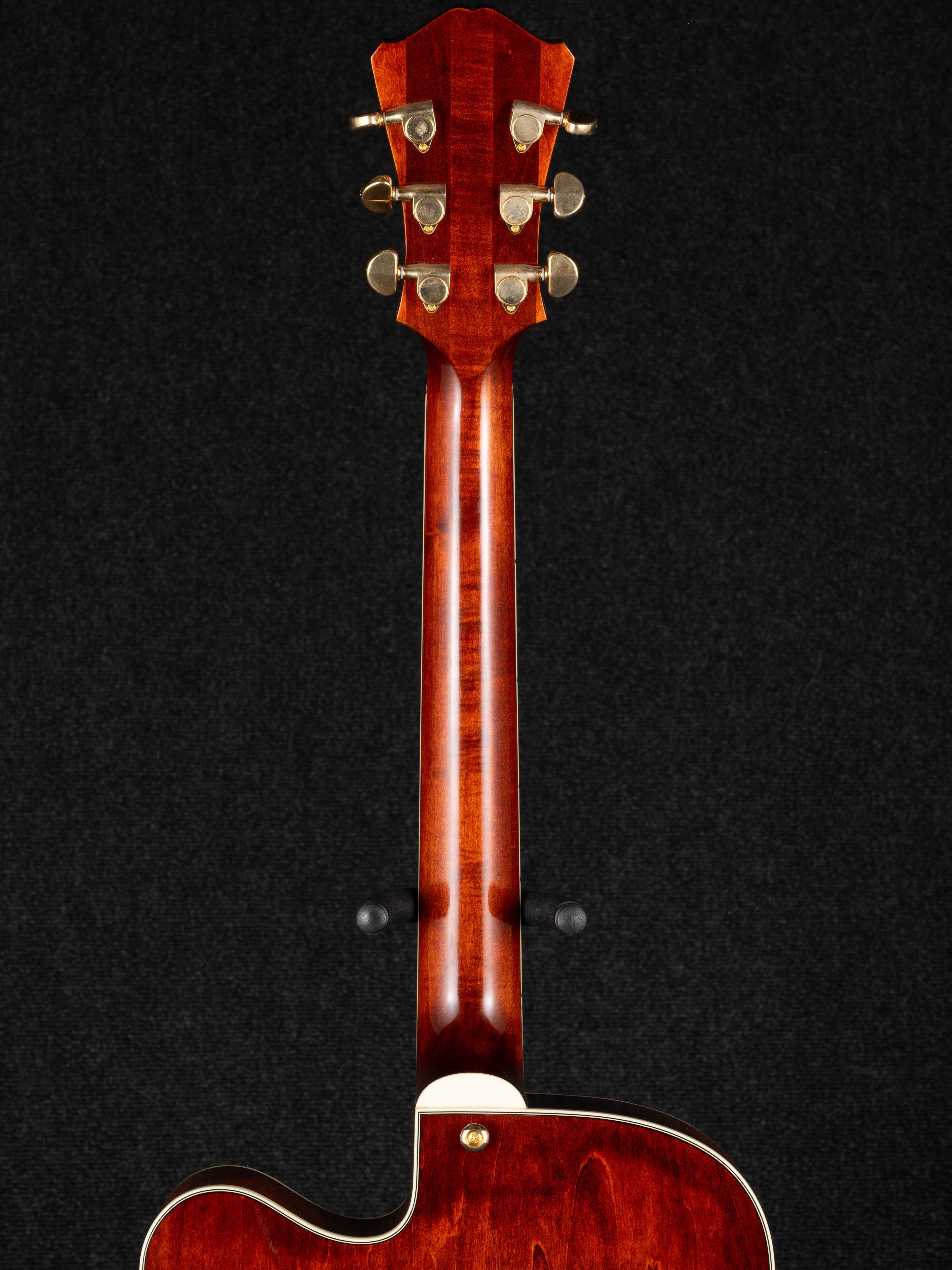 AR403CE - Classic