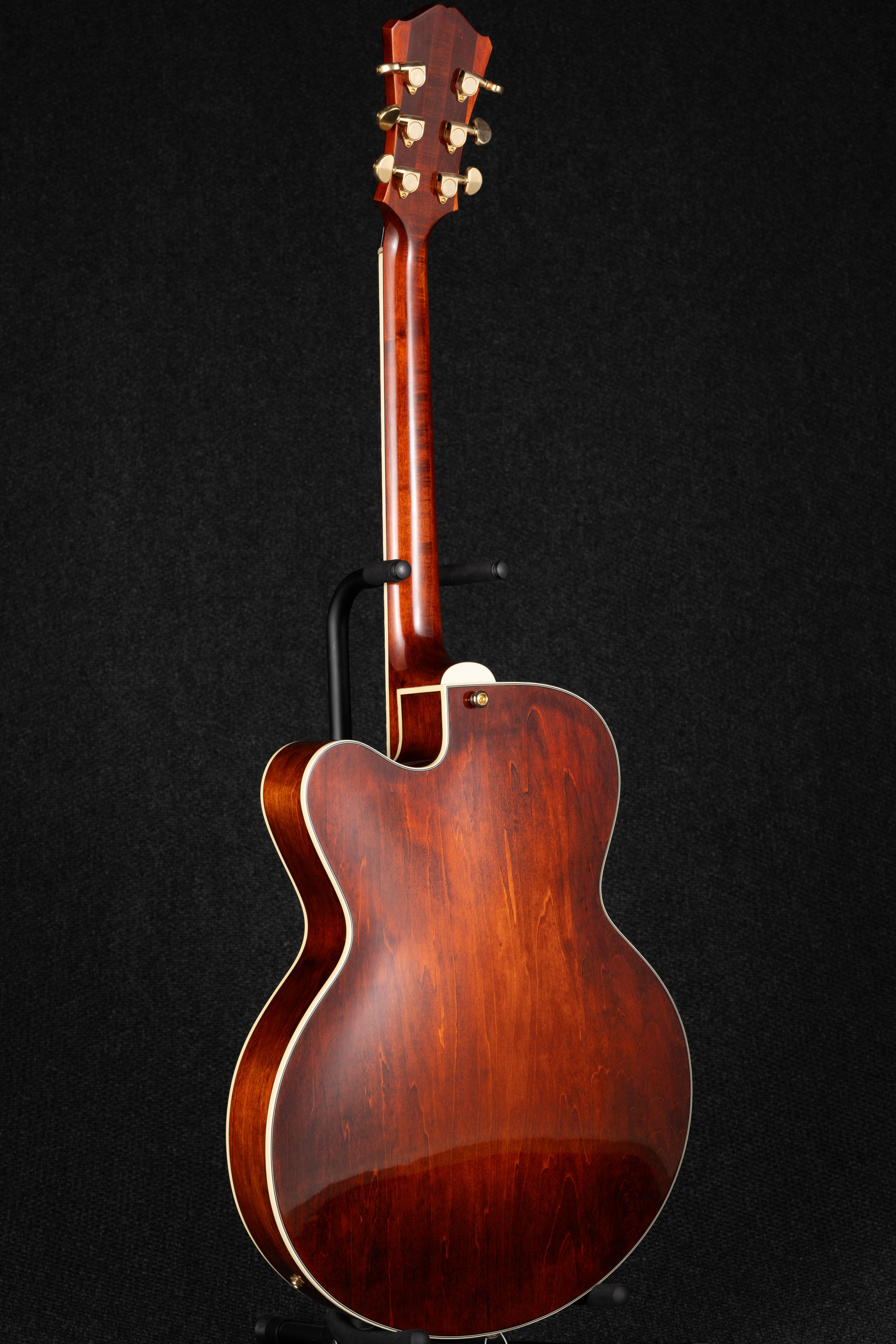 AR403CE - Classic