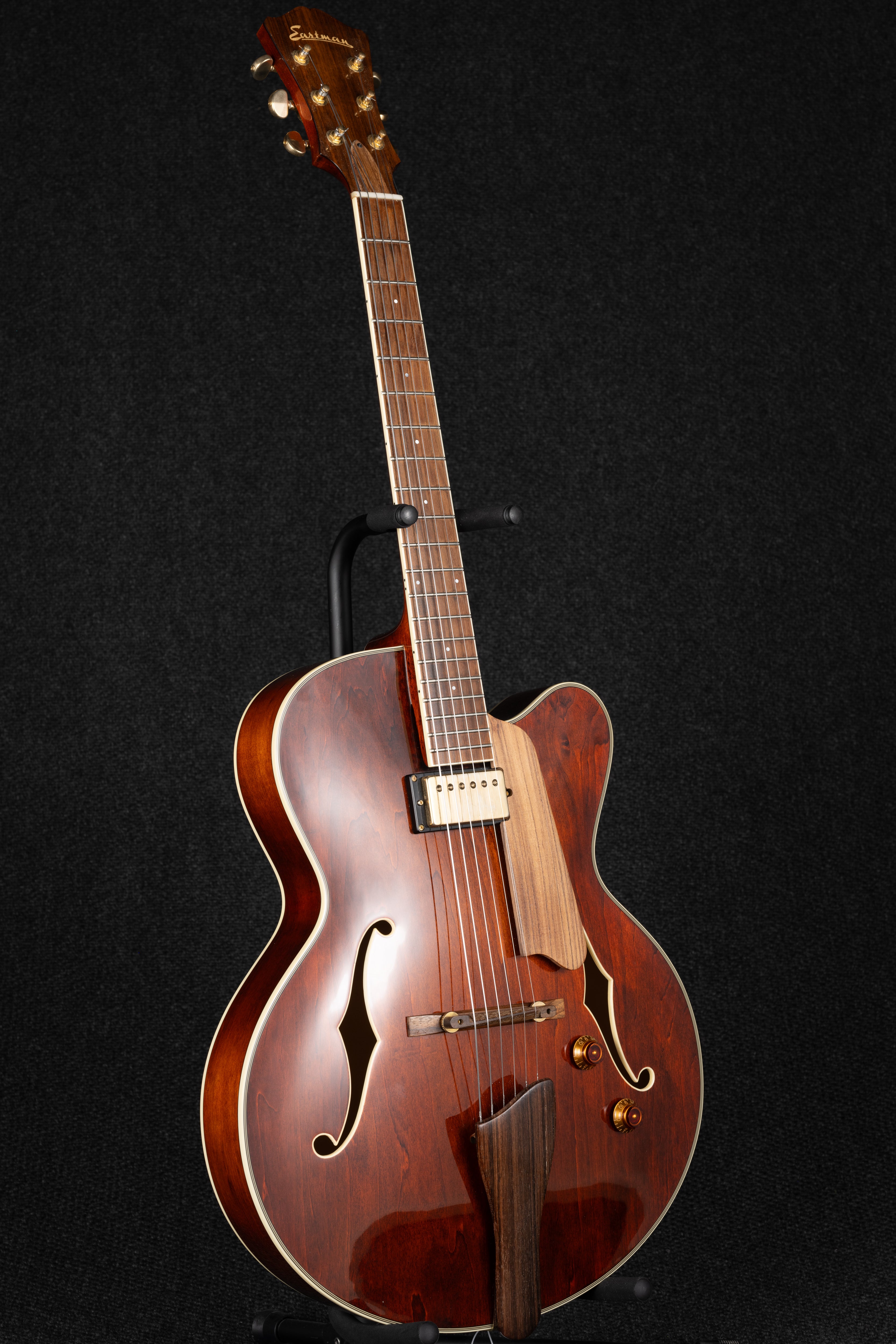 AR403CE - Classic