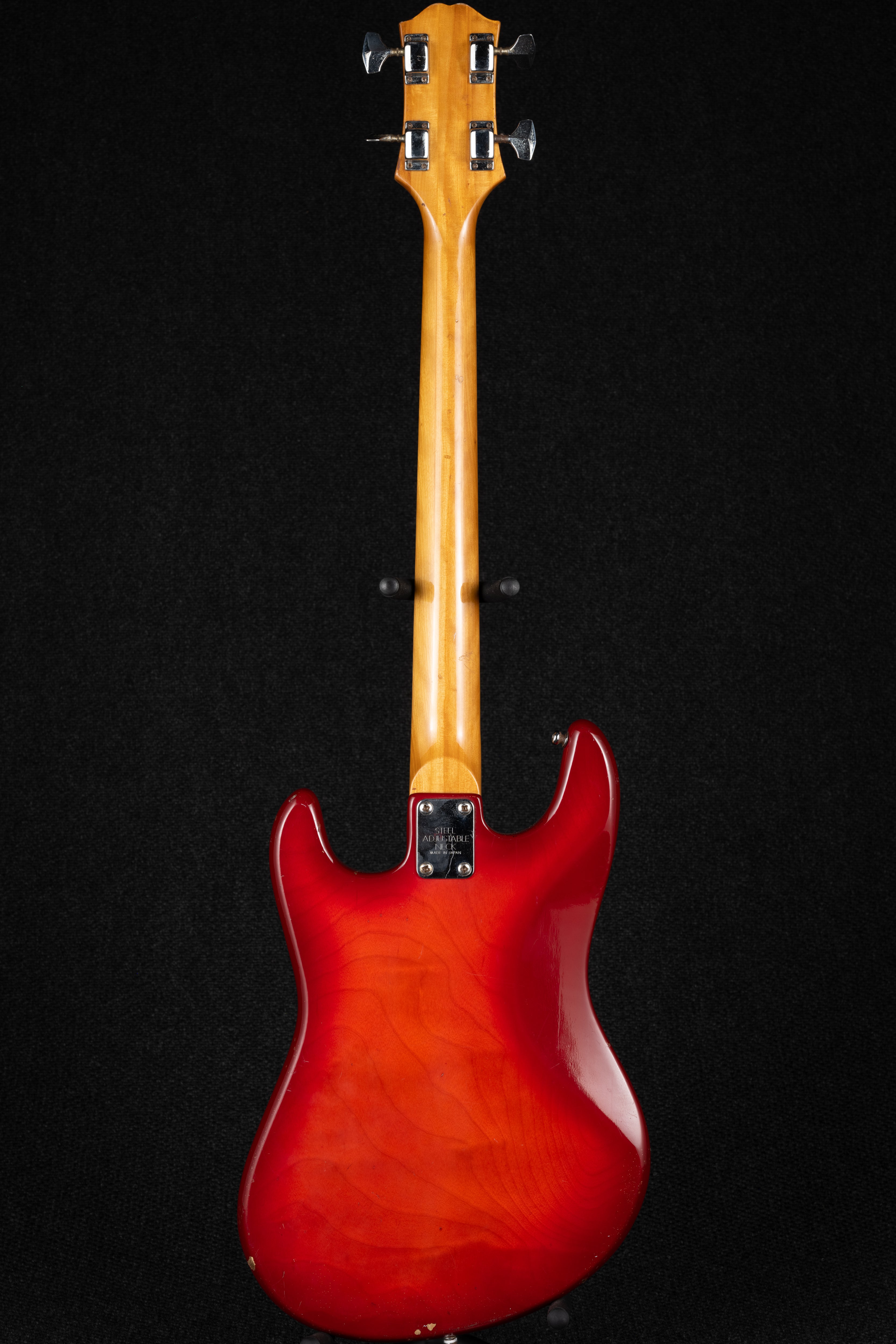 1974 ET-280 - Red Burst