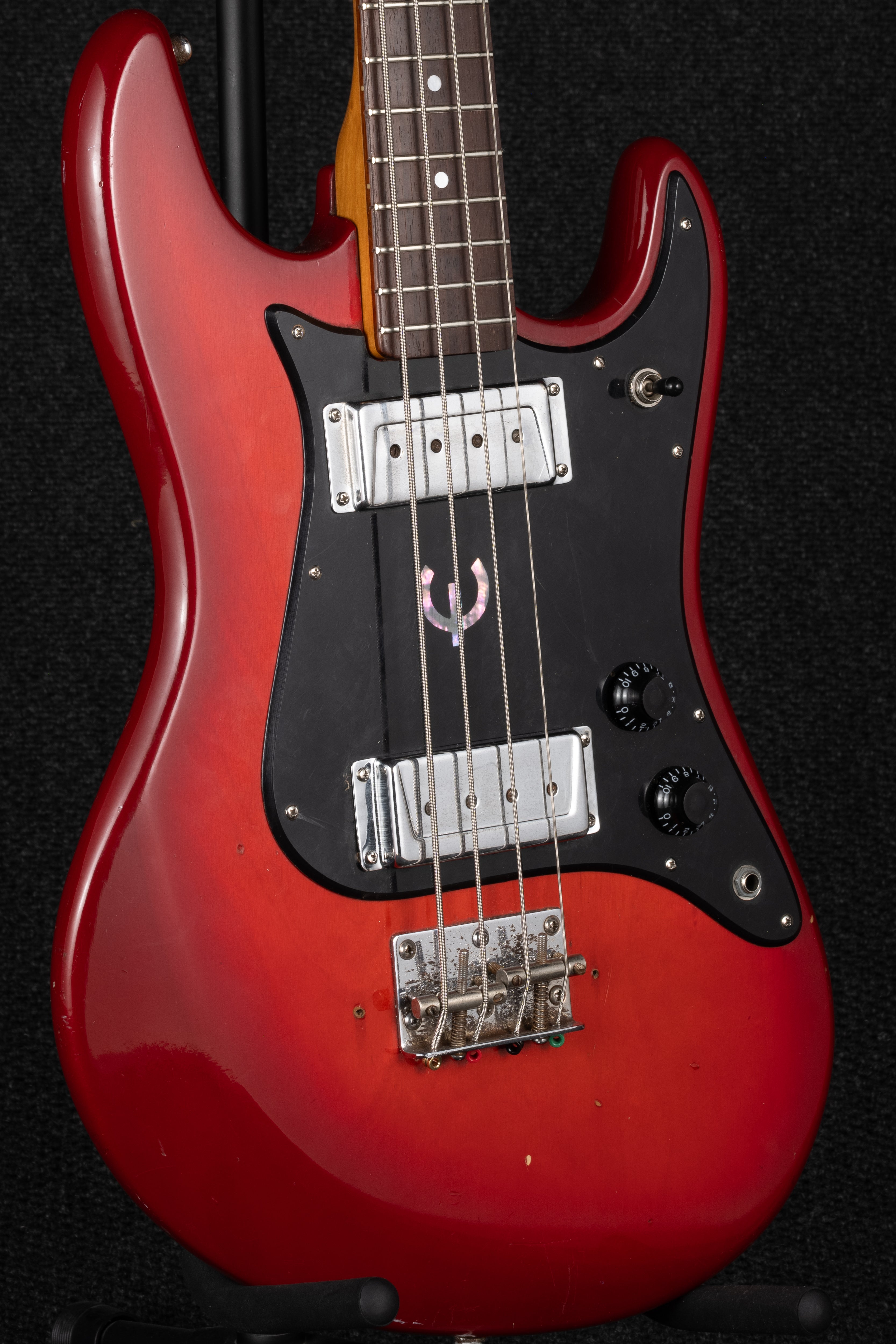 1974 ET-280 - Red Burst