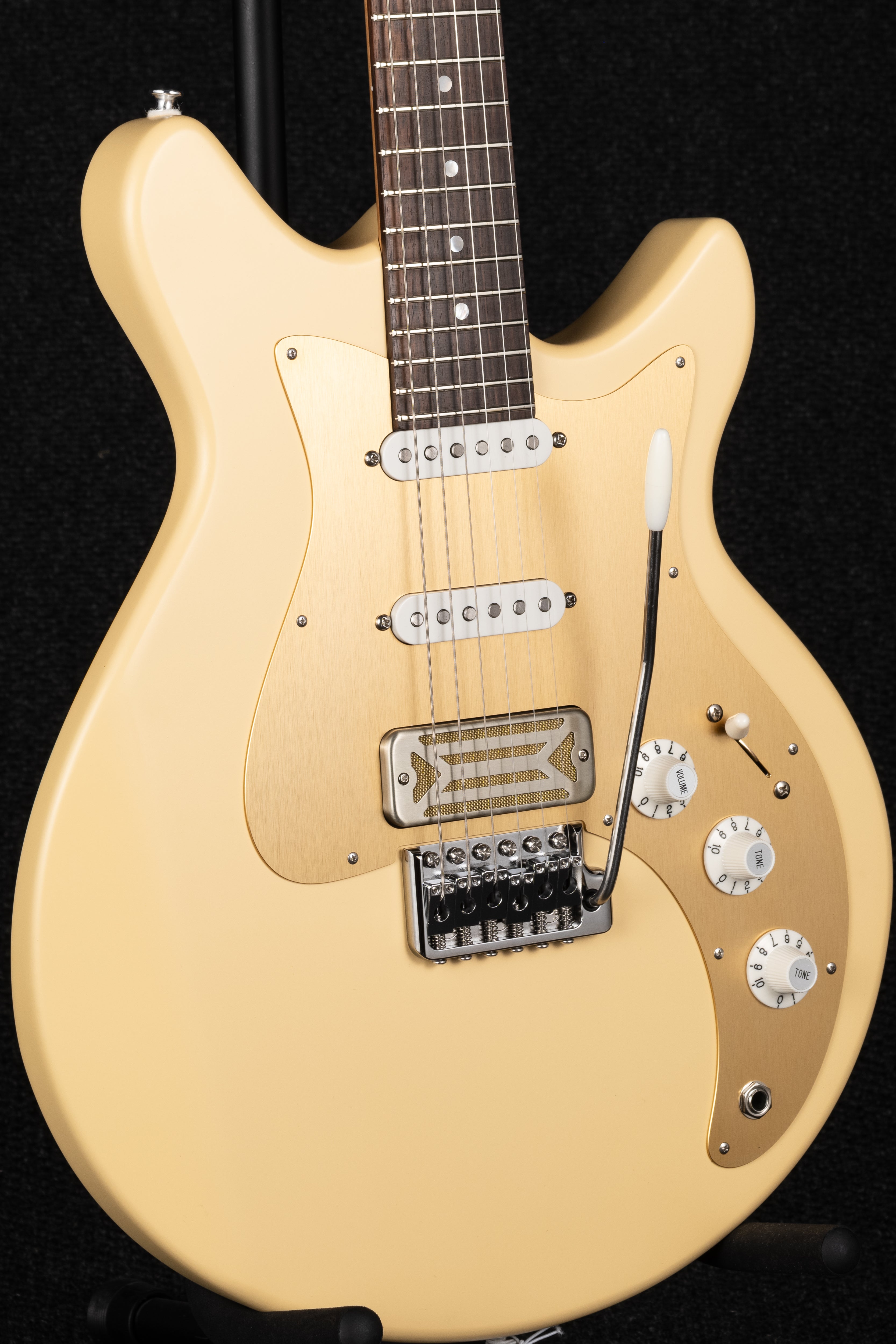 FullerTone Series DC - Desert Sand