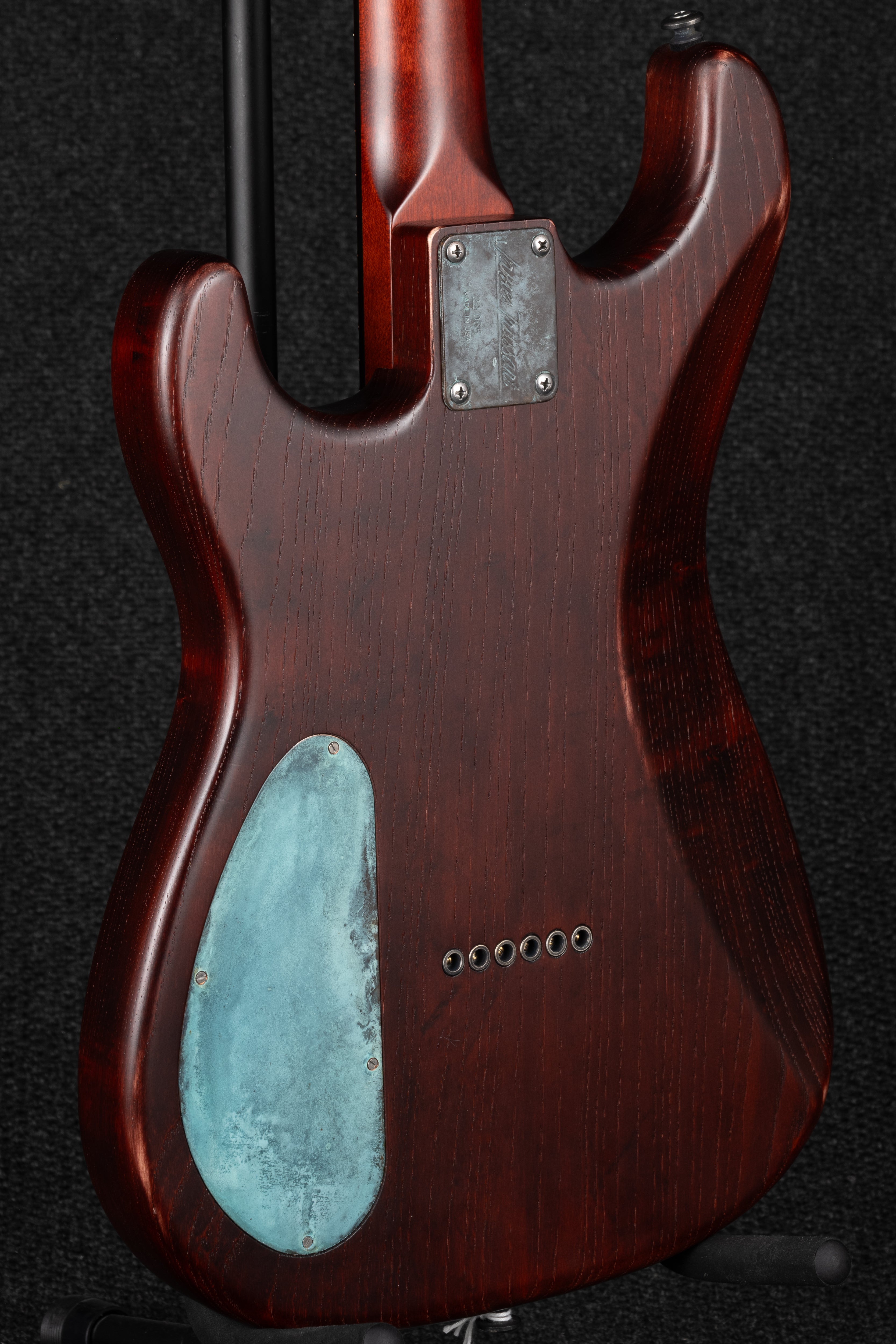 Custom Steelguard HH - Ash Red