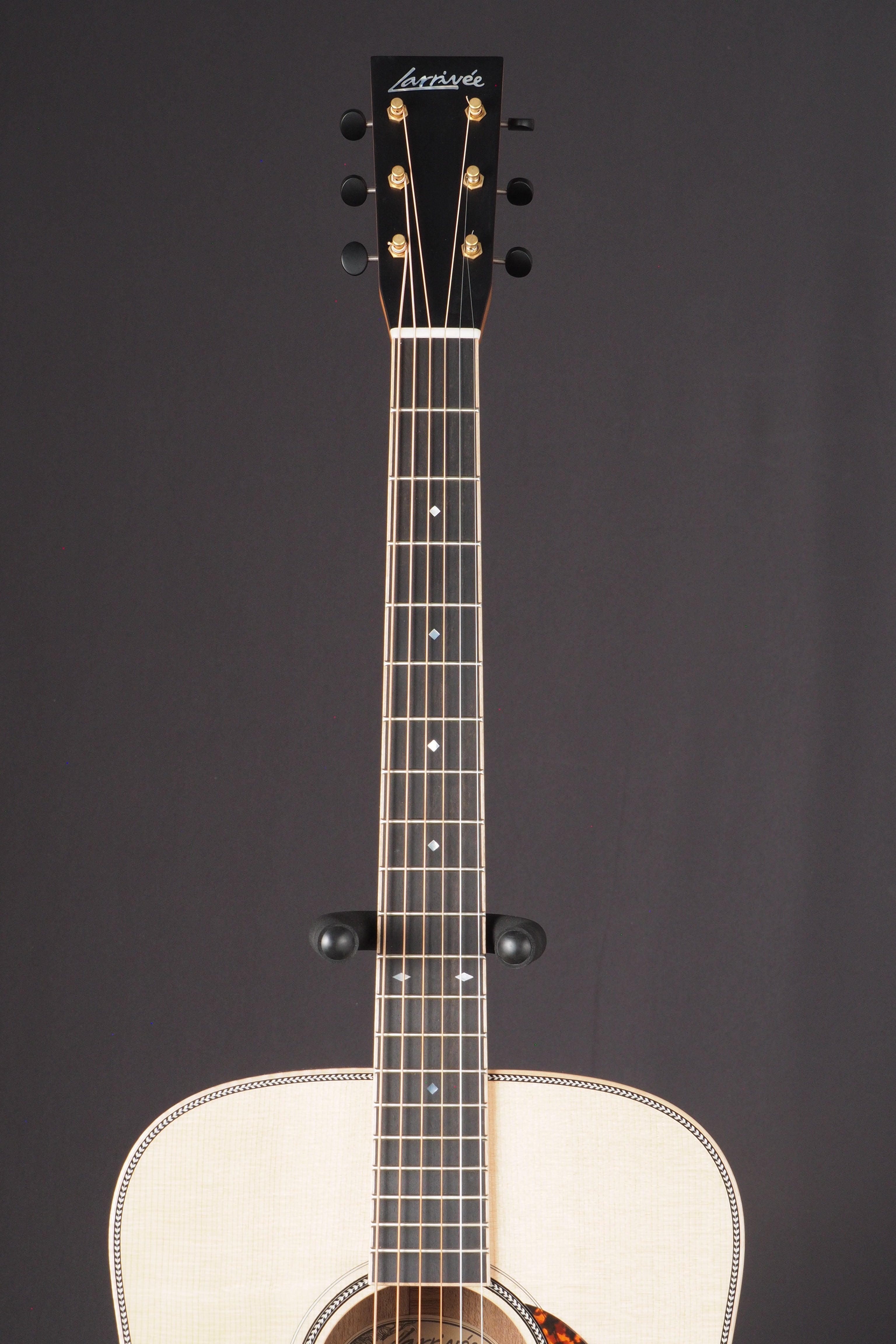 D-50 Mahogany - Natural