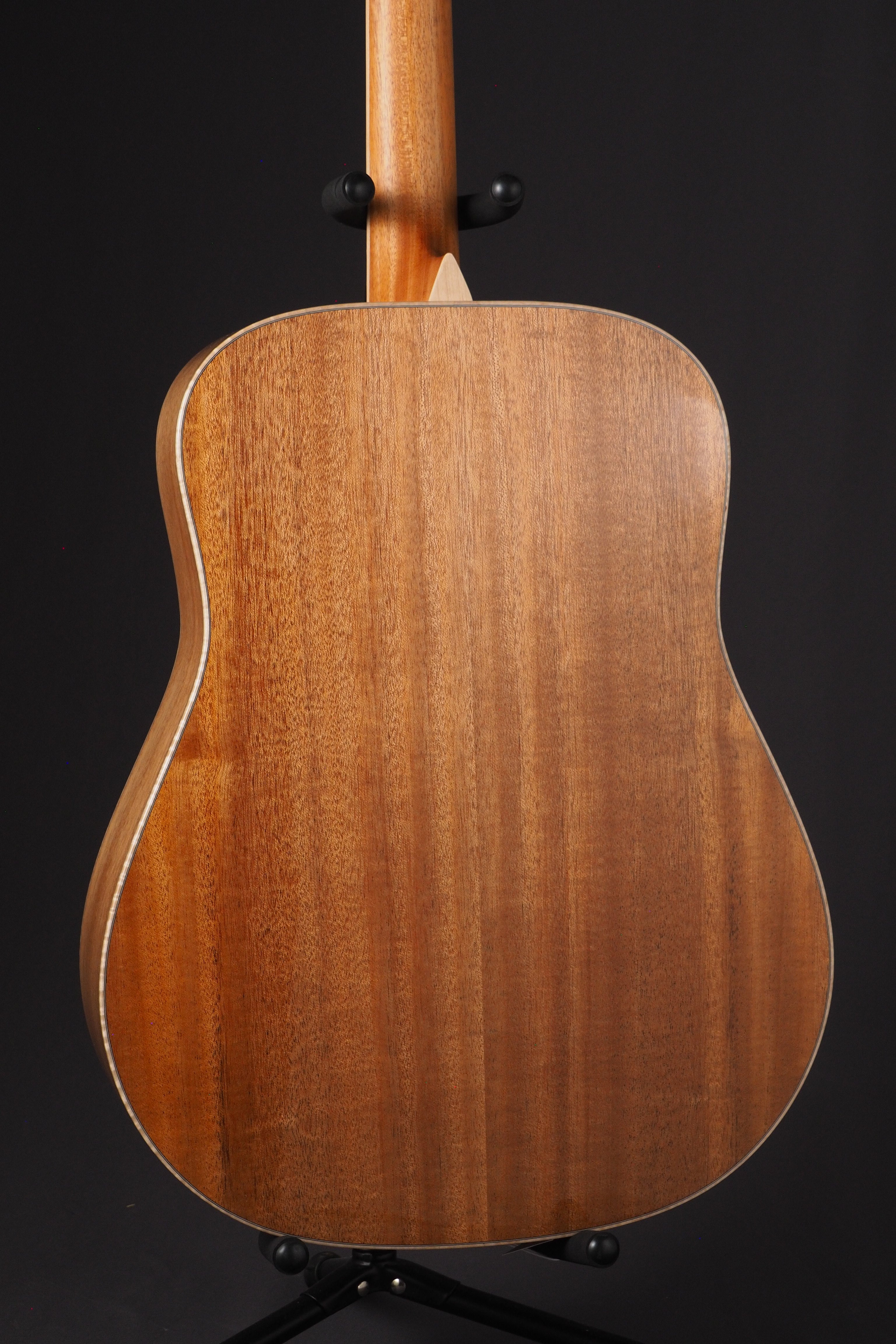 D-50 Mahogany - Natural