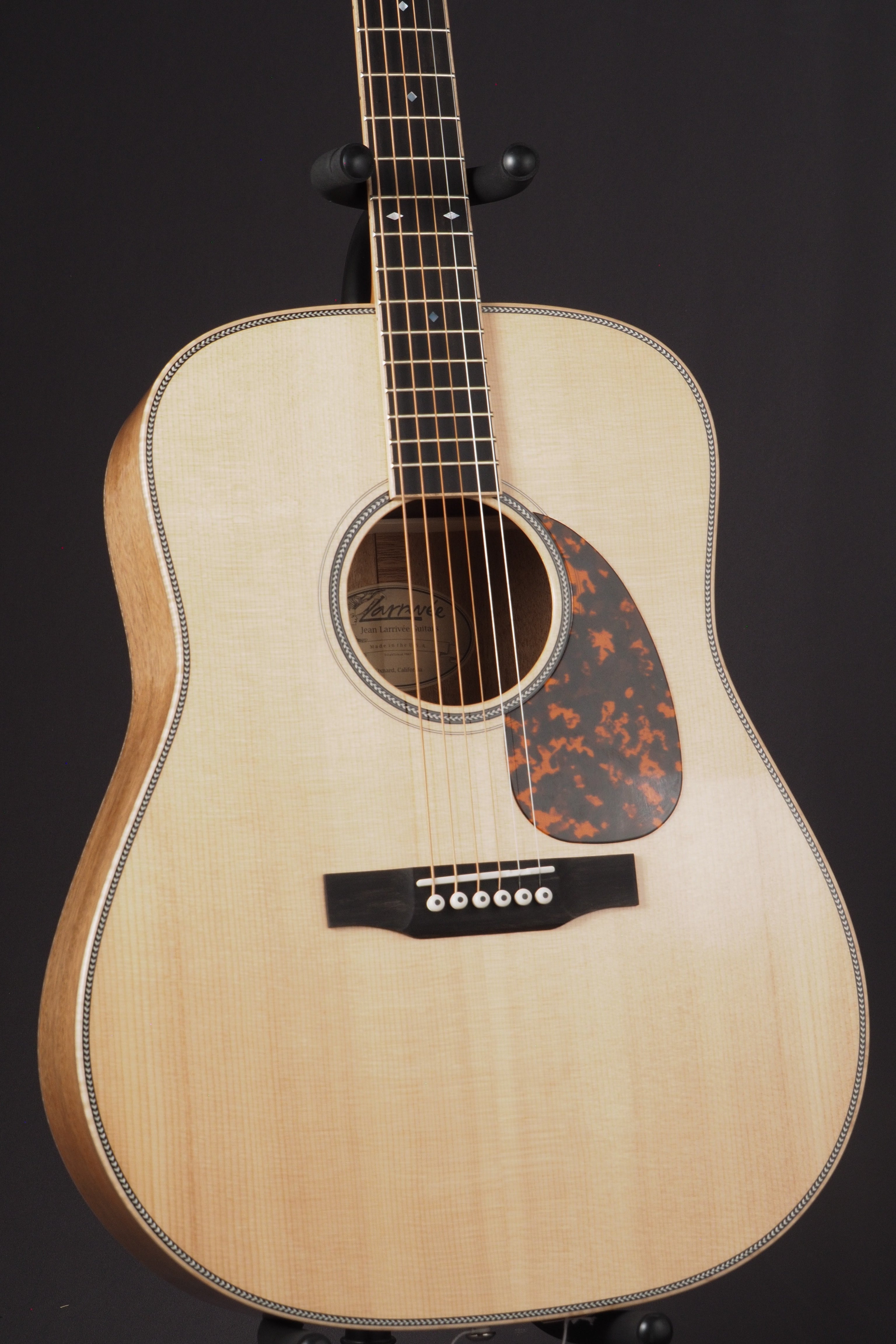 D-50 Mahogany - Natural