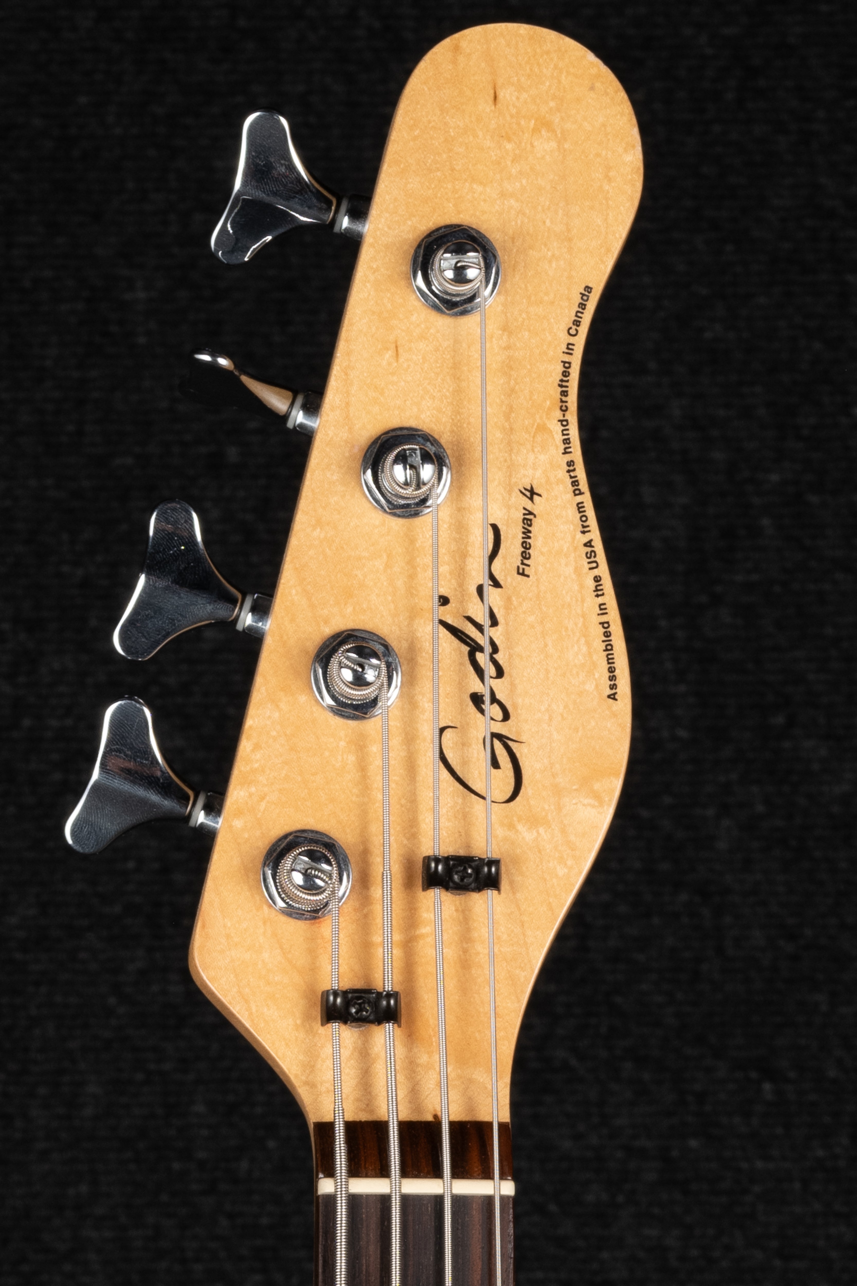 Godin Freeway Bass - Brown