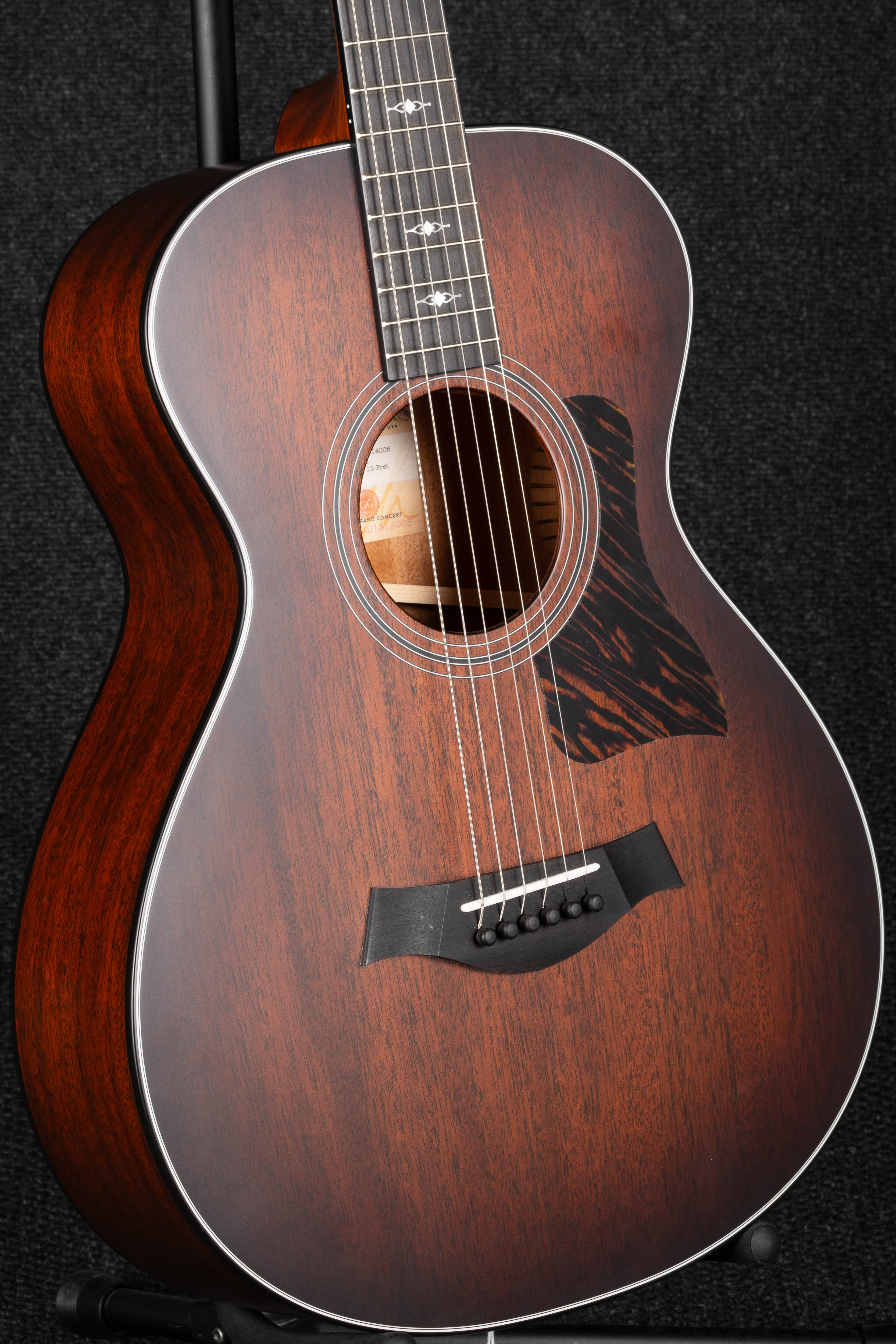 322 12-Fret Grand Concert