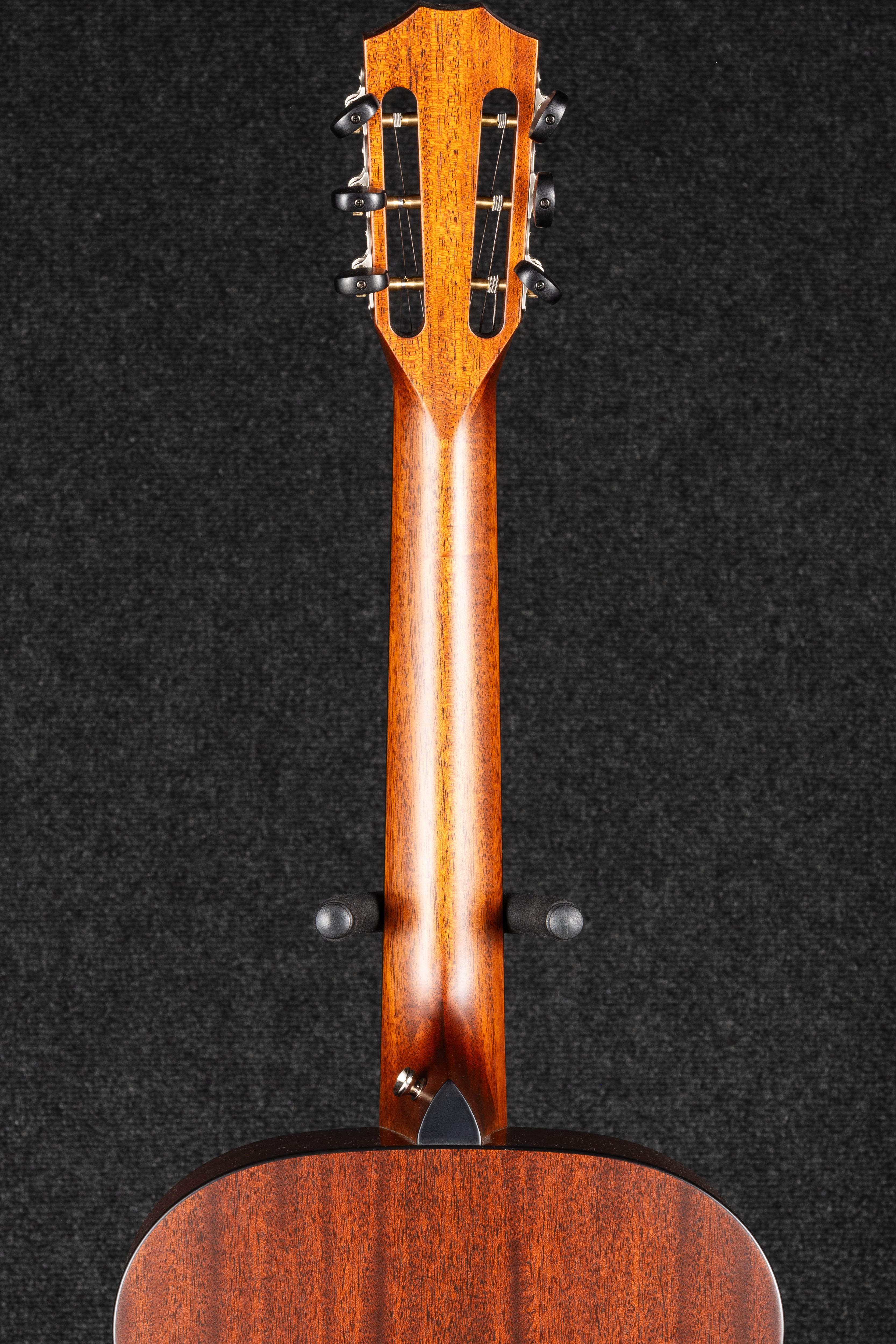 322 12-Fret Grand Concert