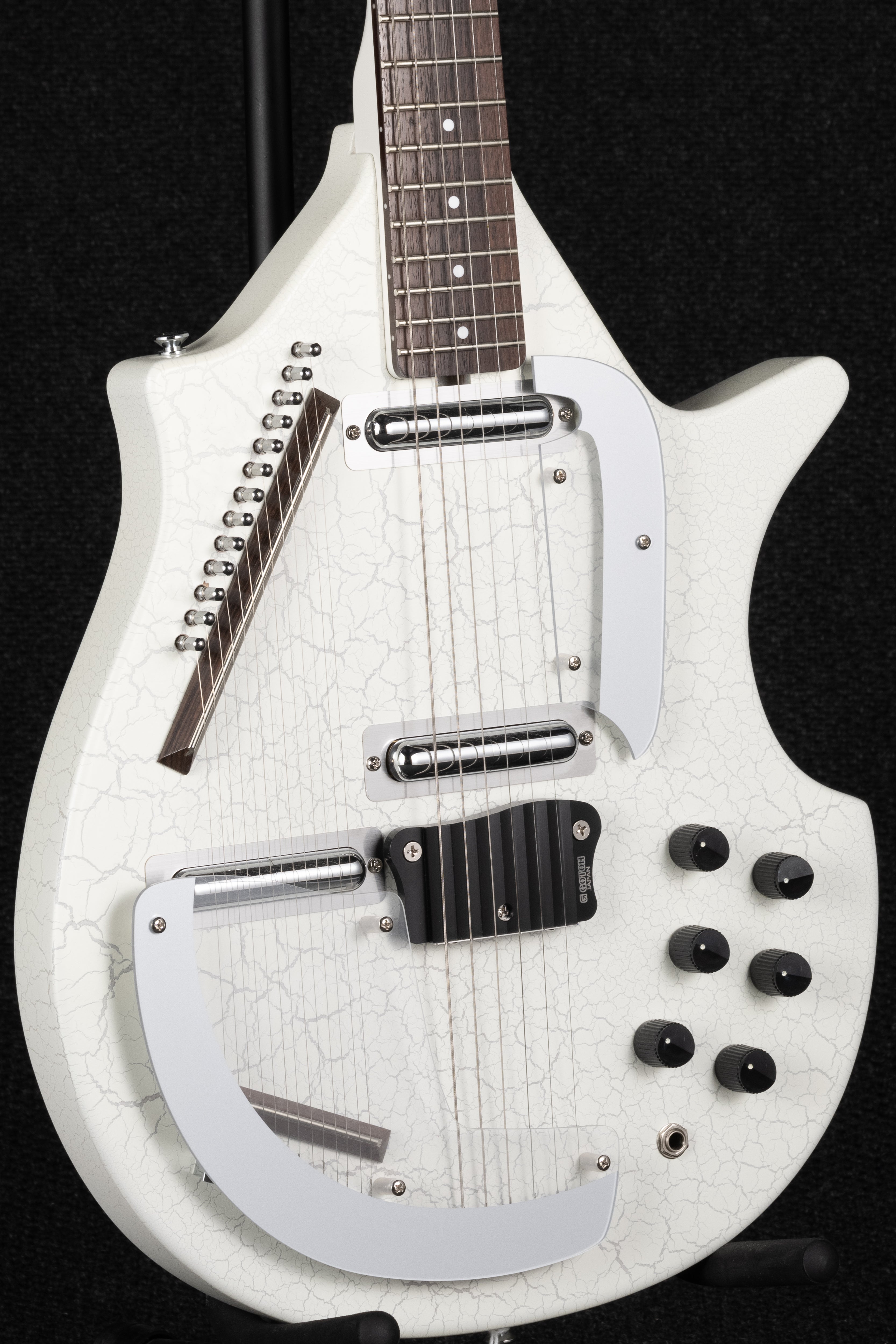 Coral Sitar - White Crackle