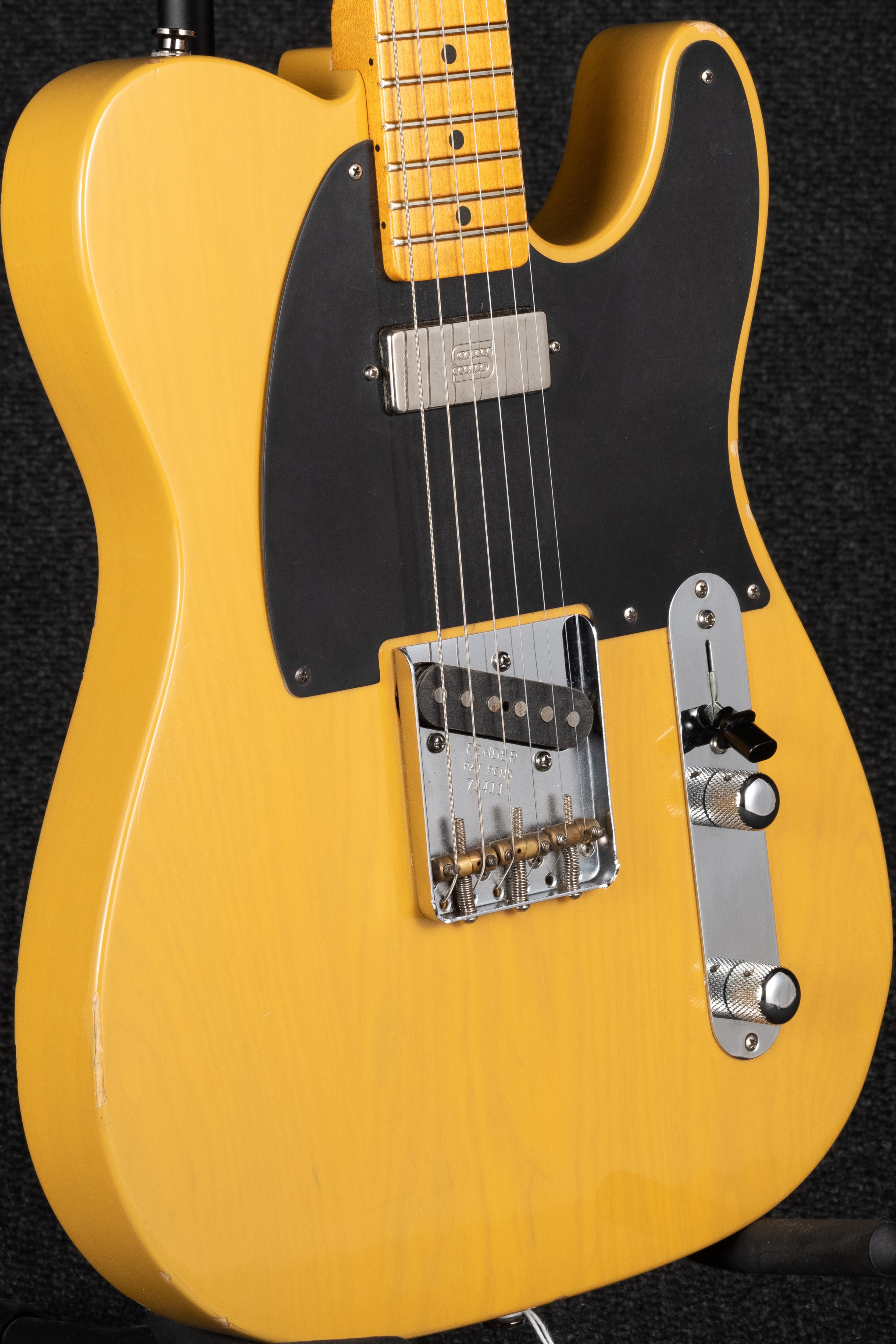 Vintage Hot Rod '52 Telecaster - Blonde