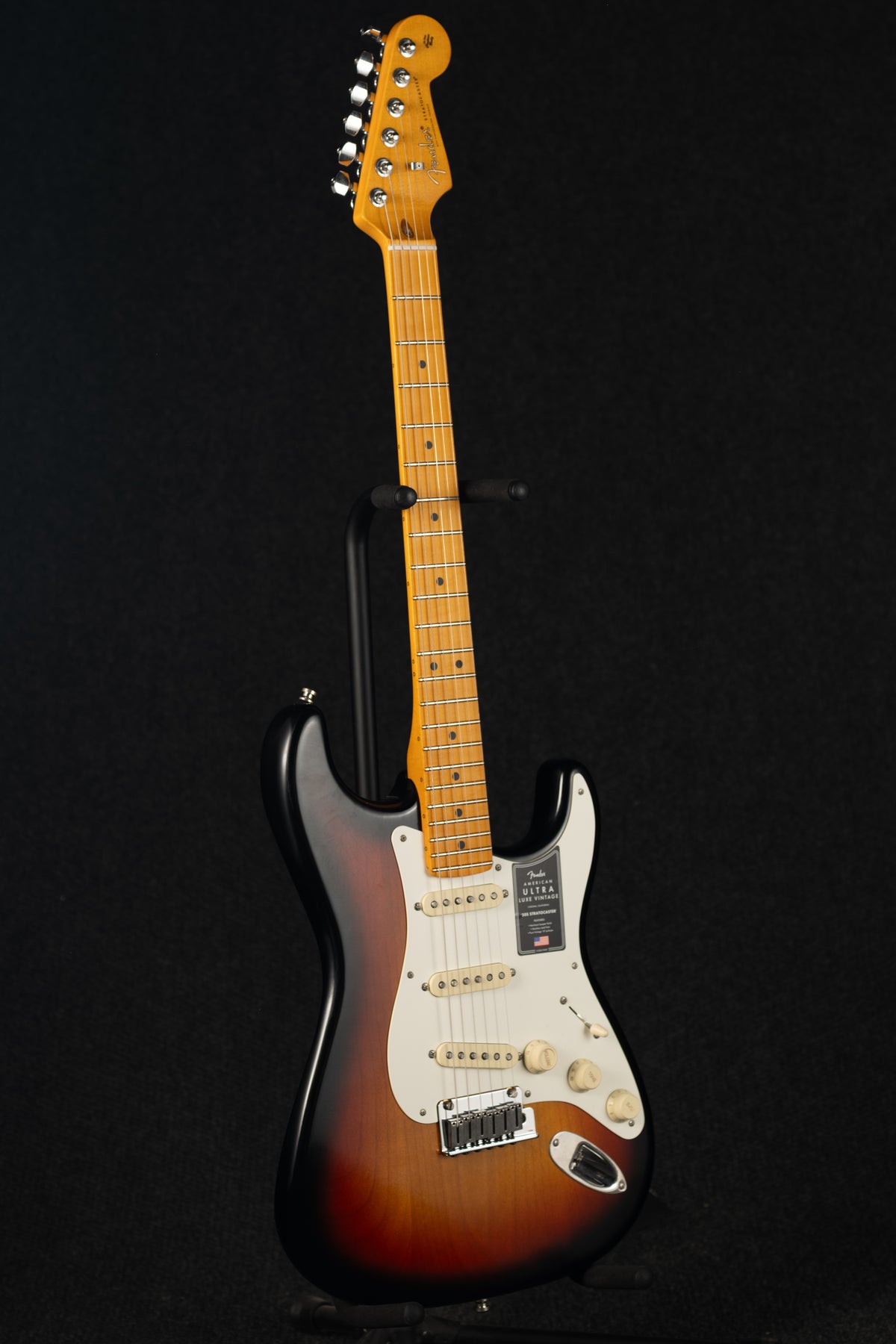 American Ultra Luxe Vintage '50s Stratocaster Three Tone Sunburst