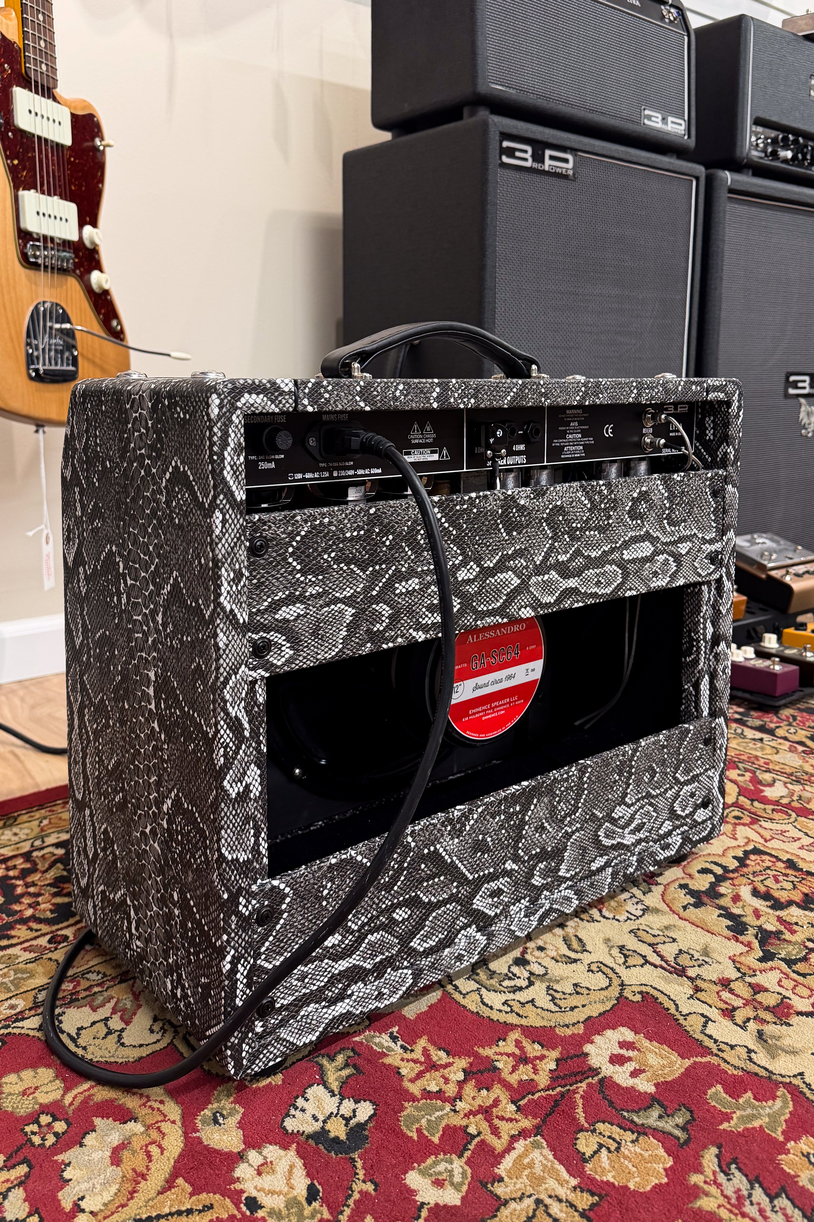 Custom Shop Lyra 112 Combo Snake/Ox Blood