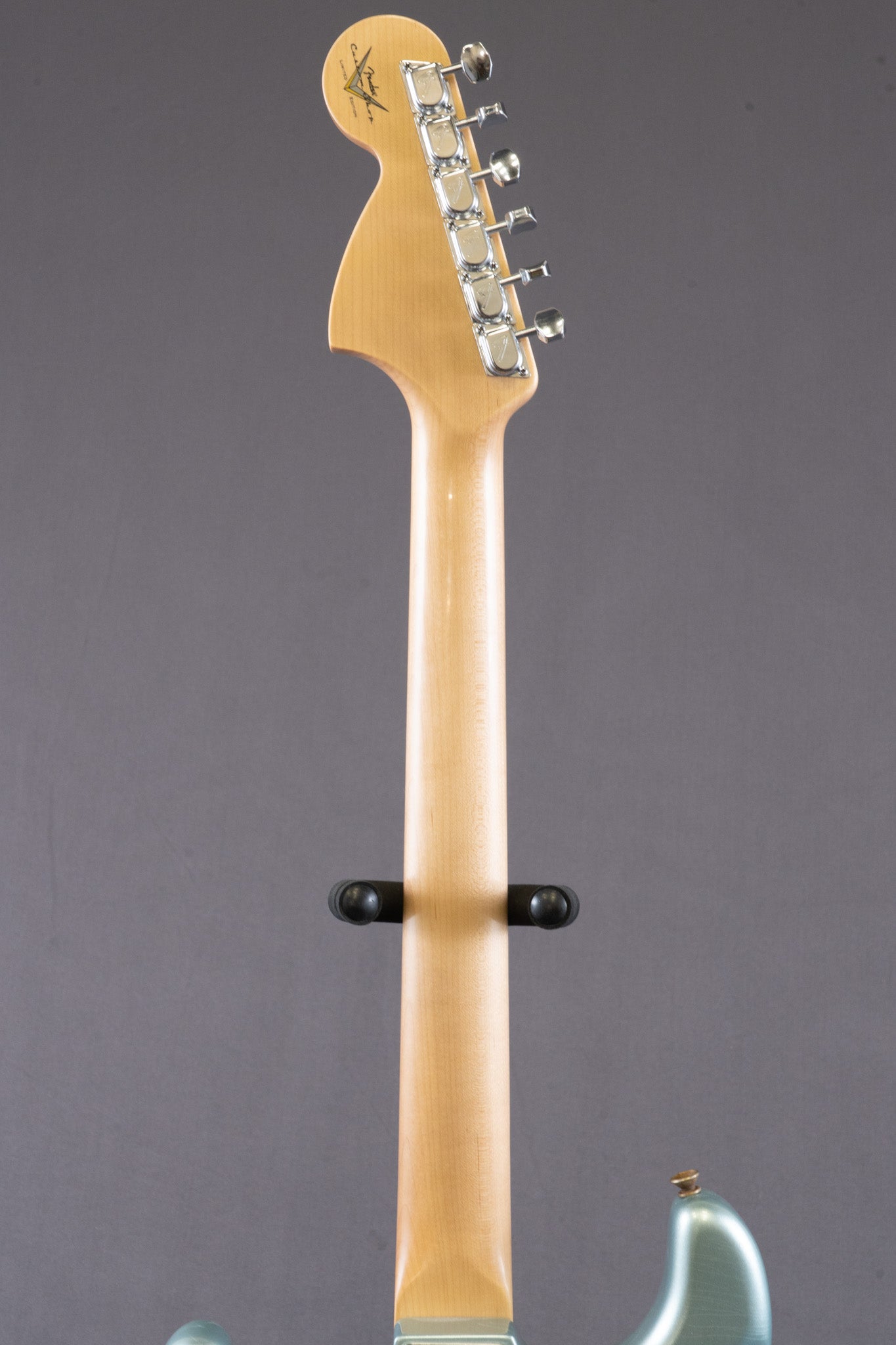 Limited '69 Stratocaster Journeyman Relic - Fire Mist Silver