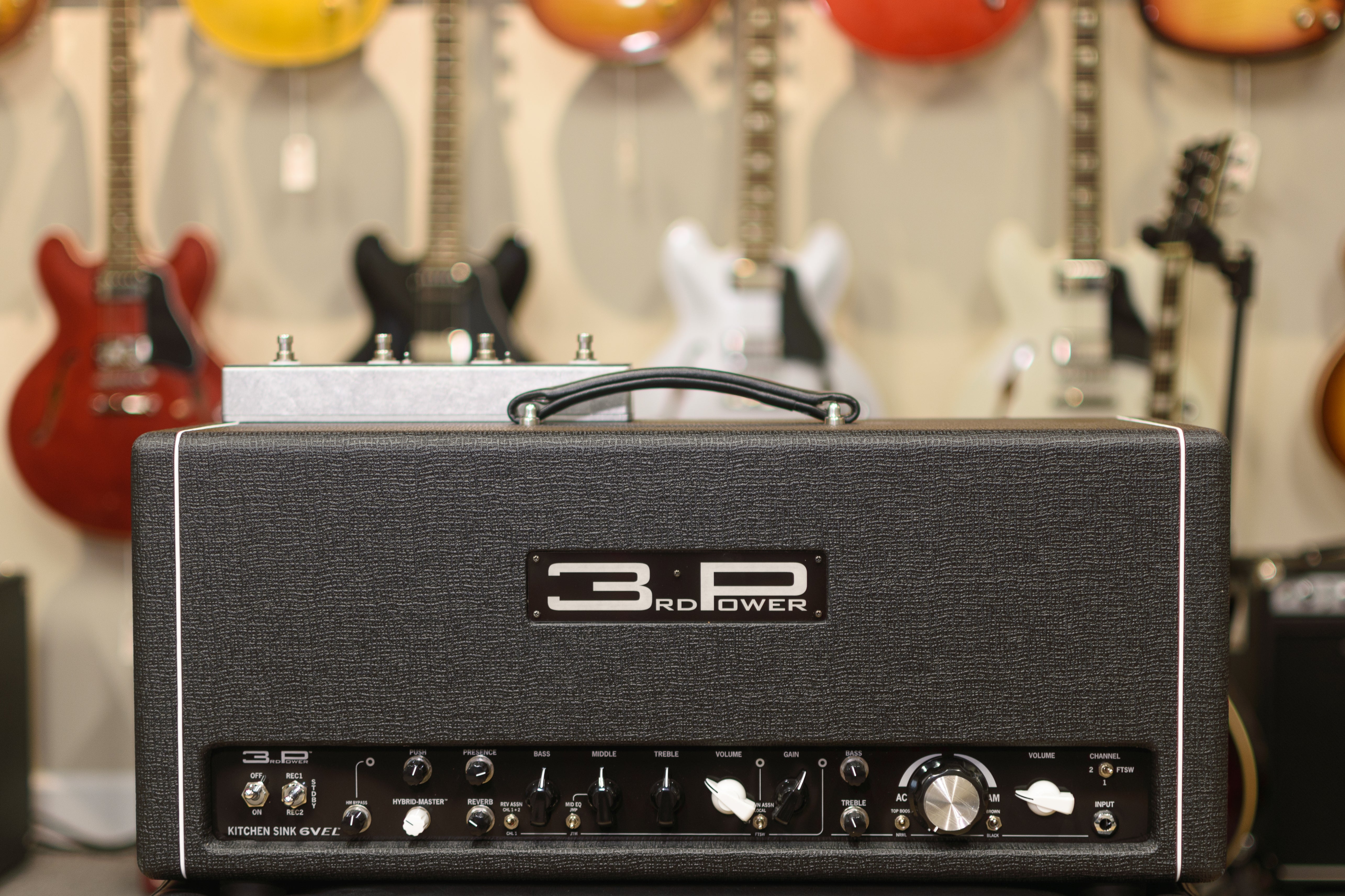 Kitchen Sink 6VEL 40 Watt Amp Head