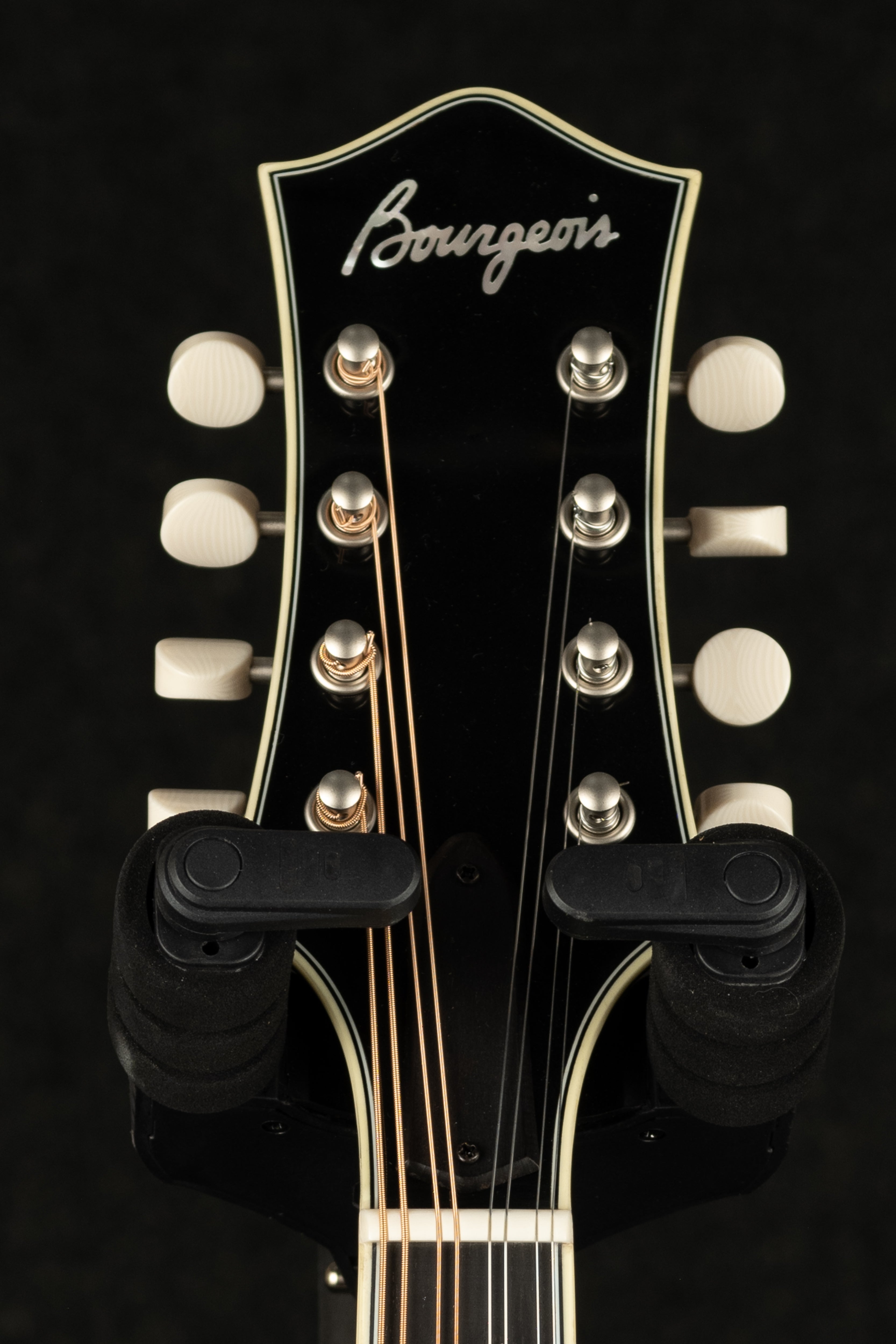 M5-A-BT Mandolin - Black Top