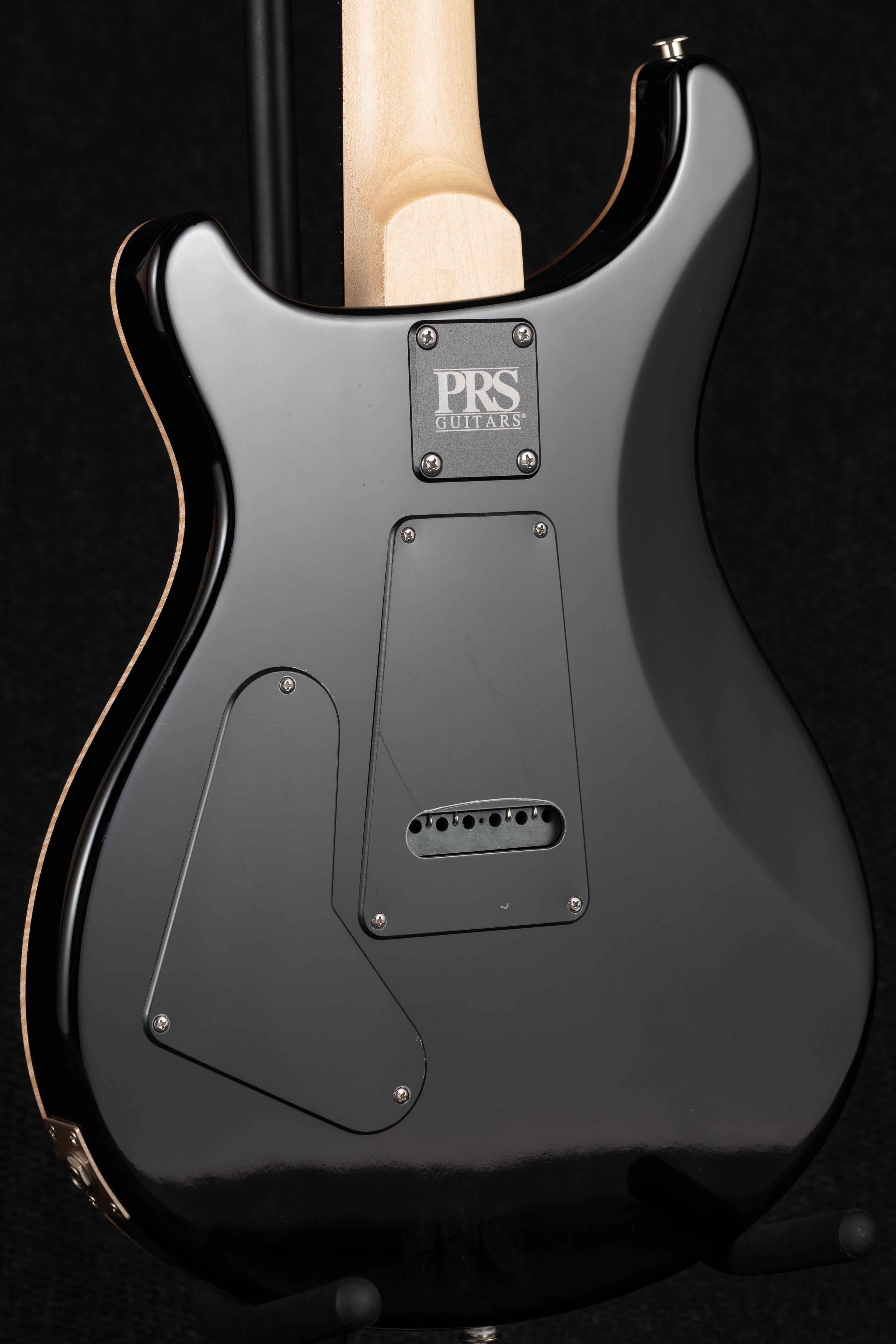 CE 24 Semi-Hollow - Black