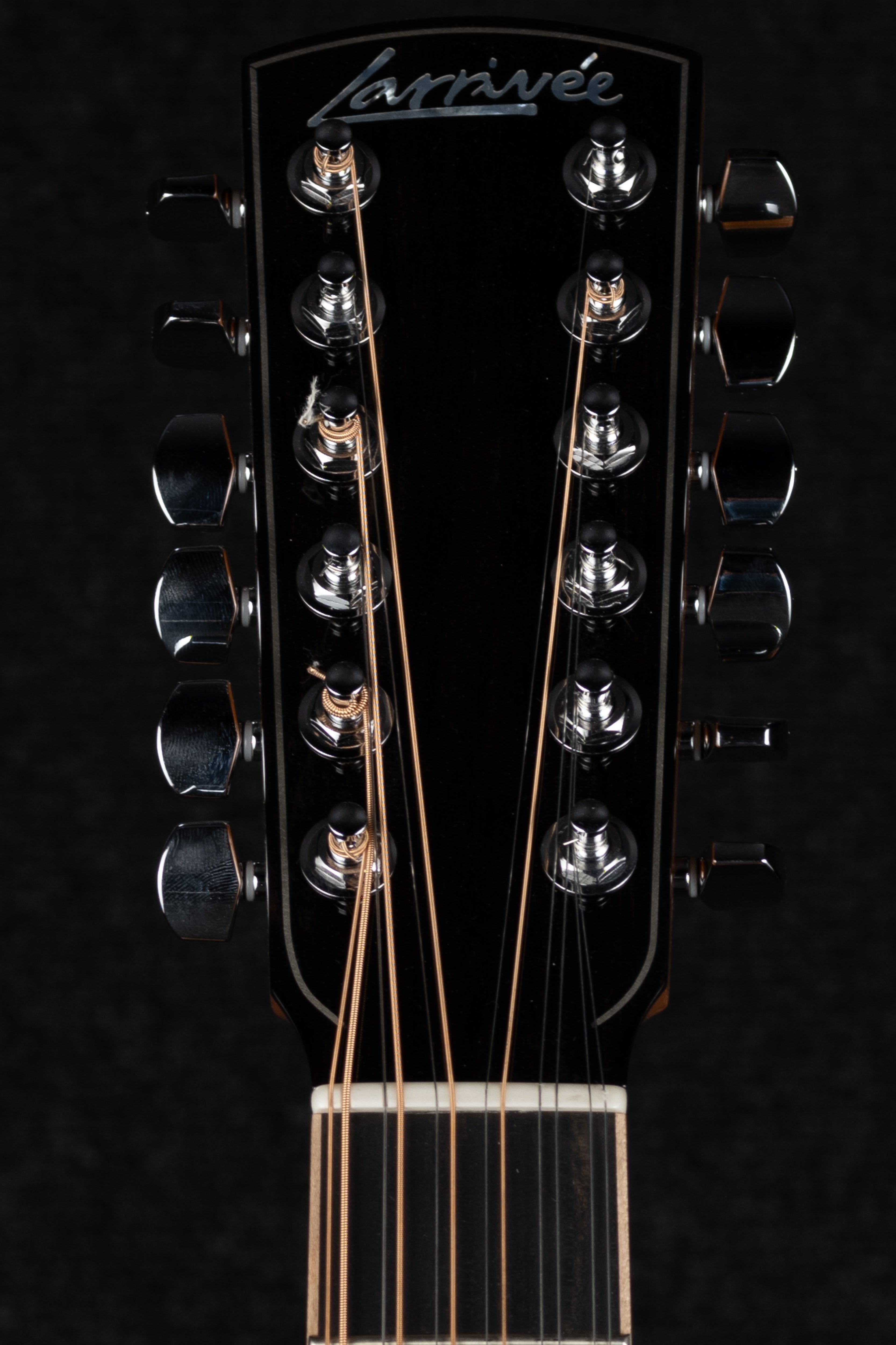 L-05-12 Mahogany - Natural