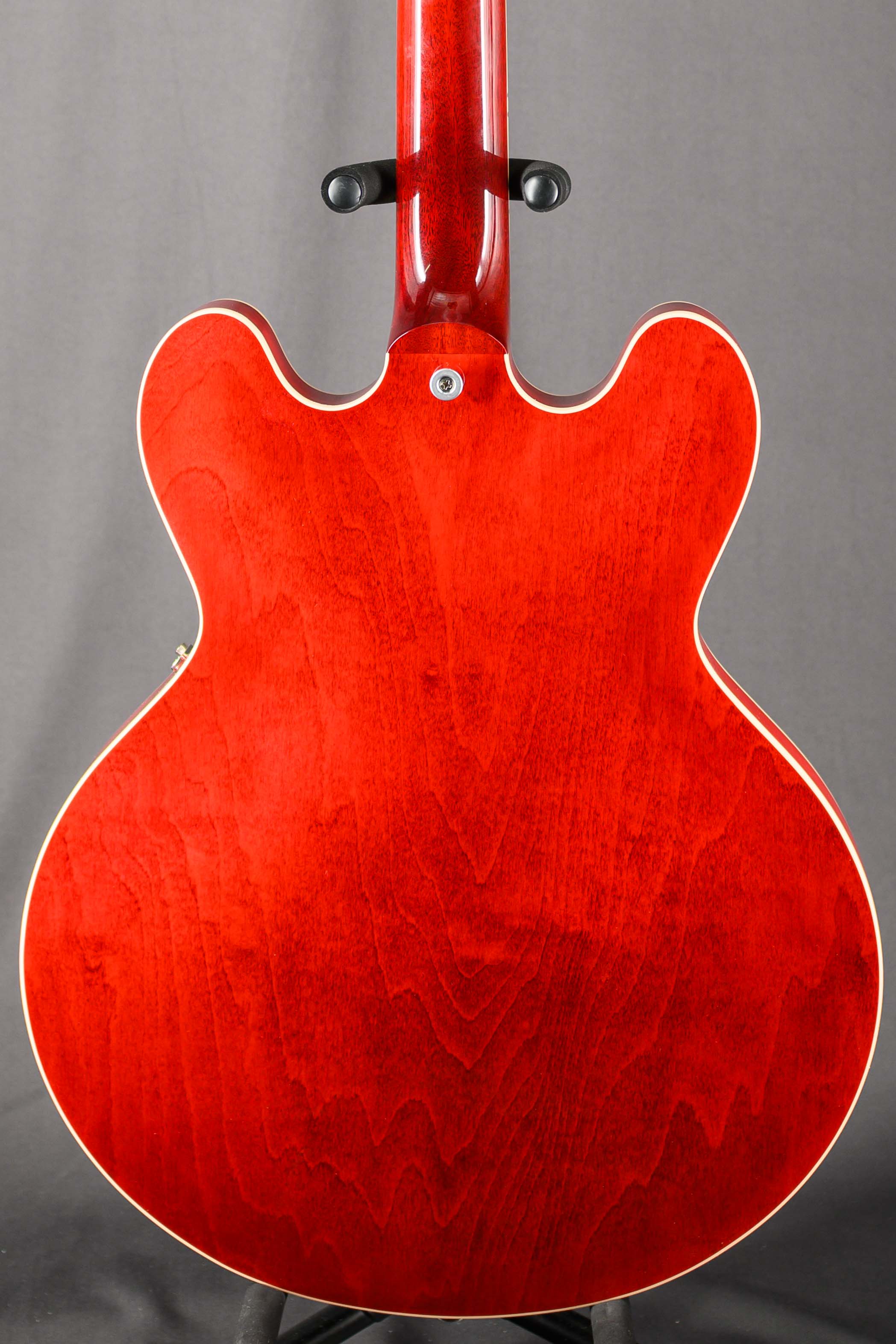 ES-335 - Gloss Cherry