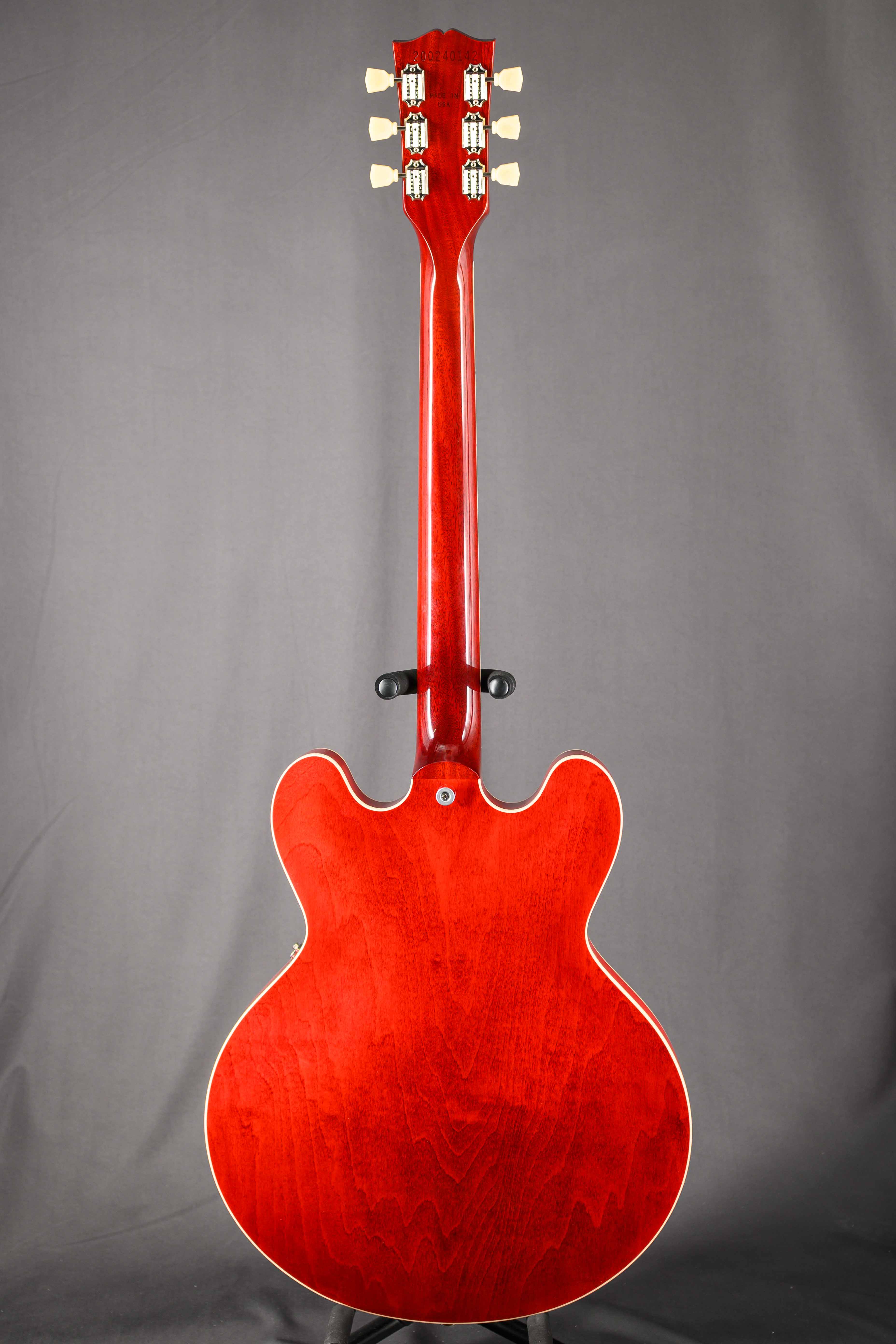 ES-335 - Gloss Cherry