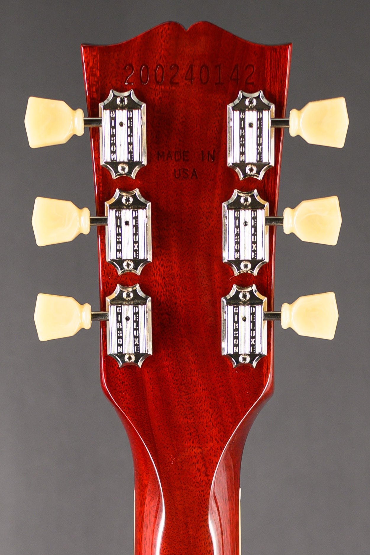 ES-335 - Gloss Cherry