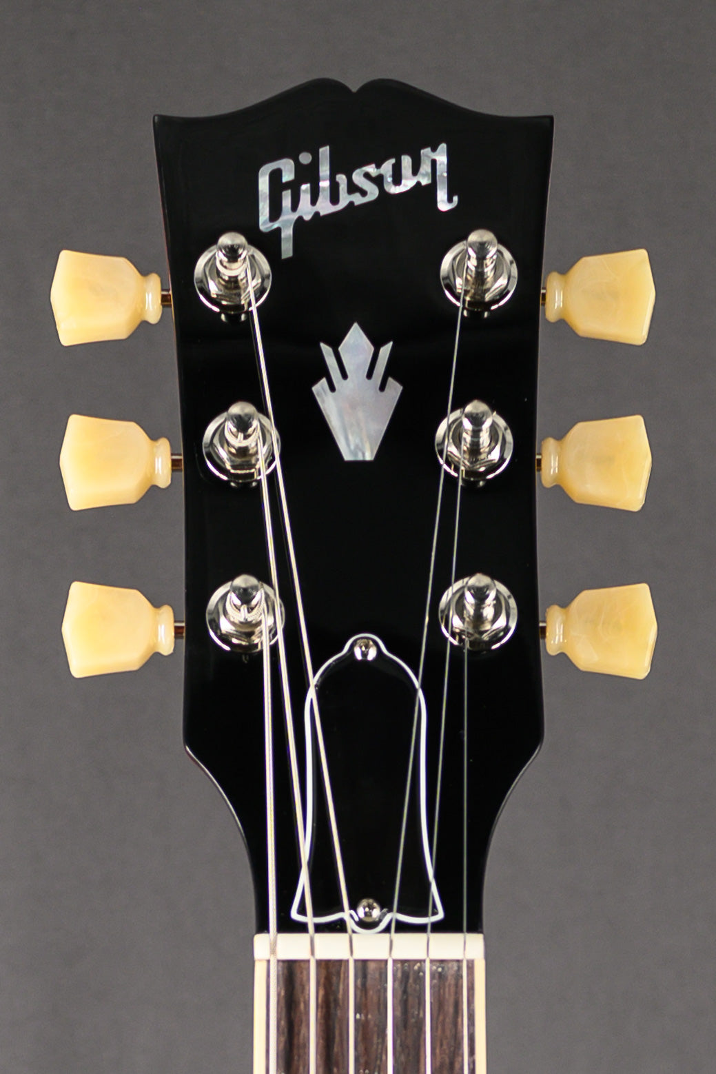 ES-335 - Gloss Cherry