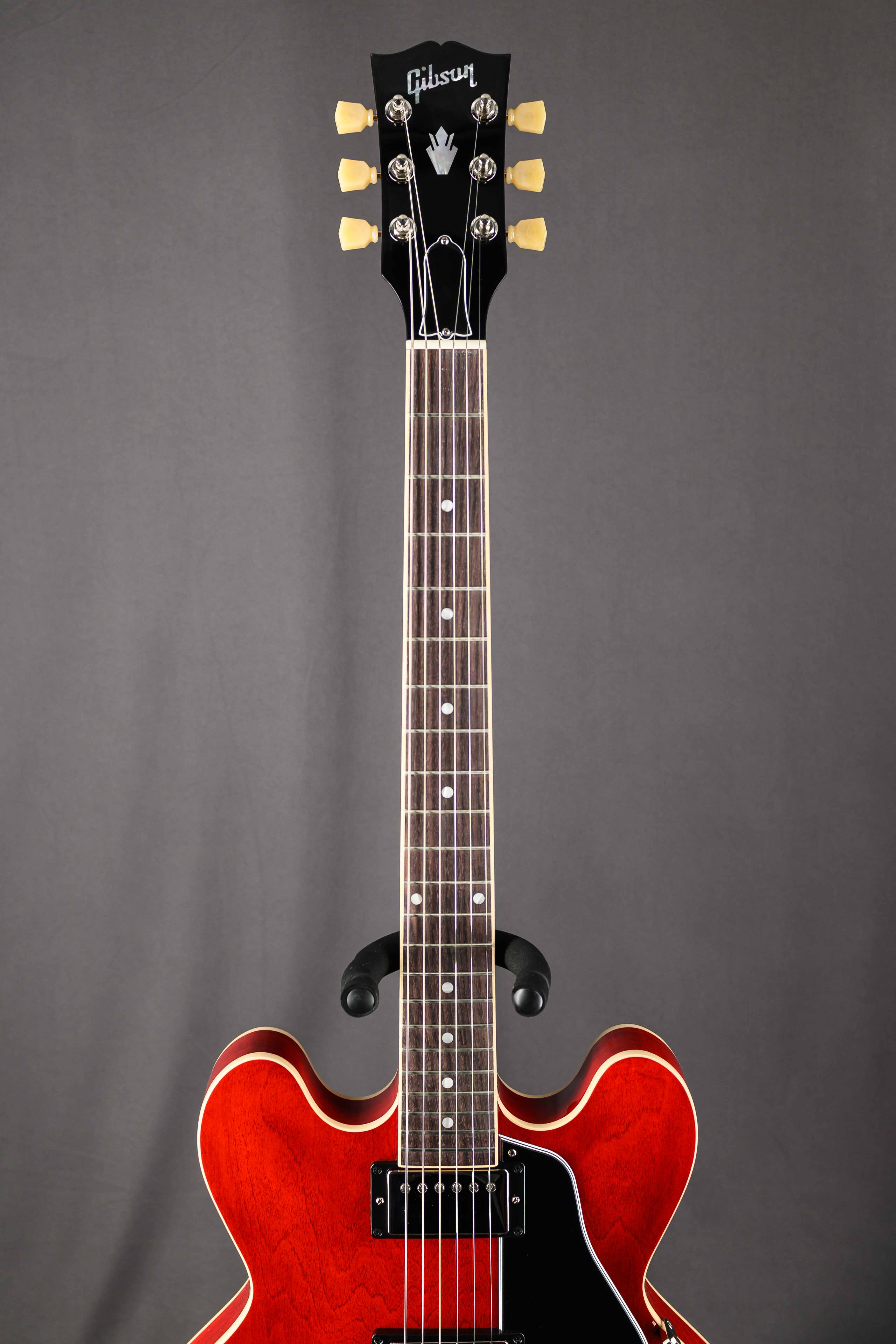 ES-335 - Gloss Cherry