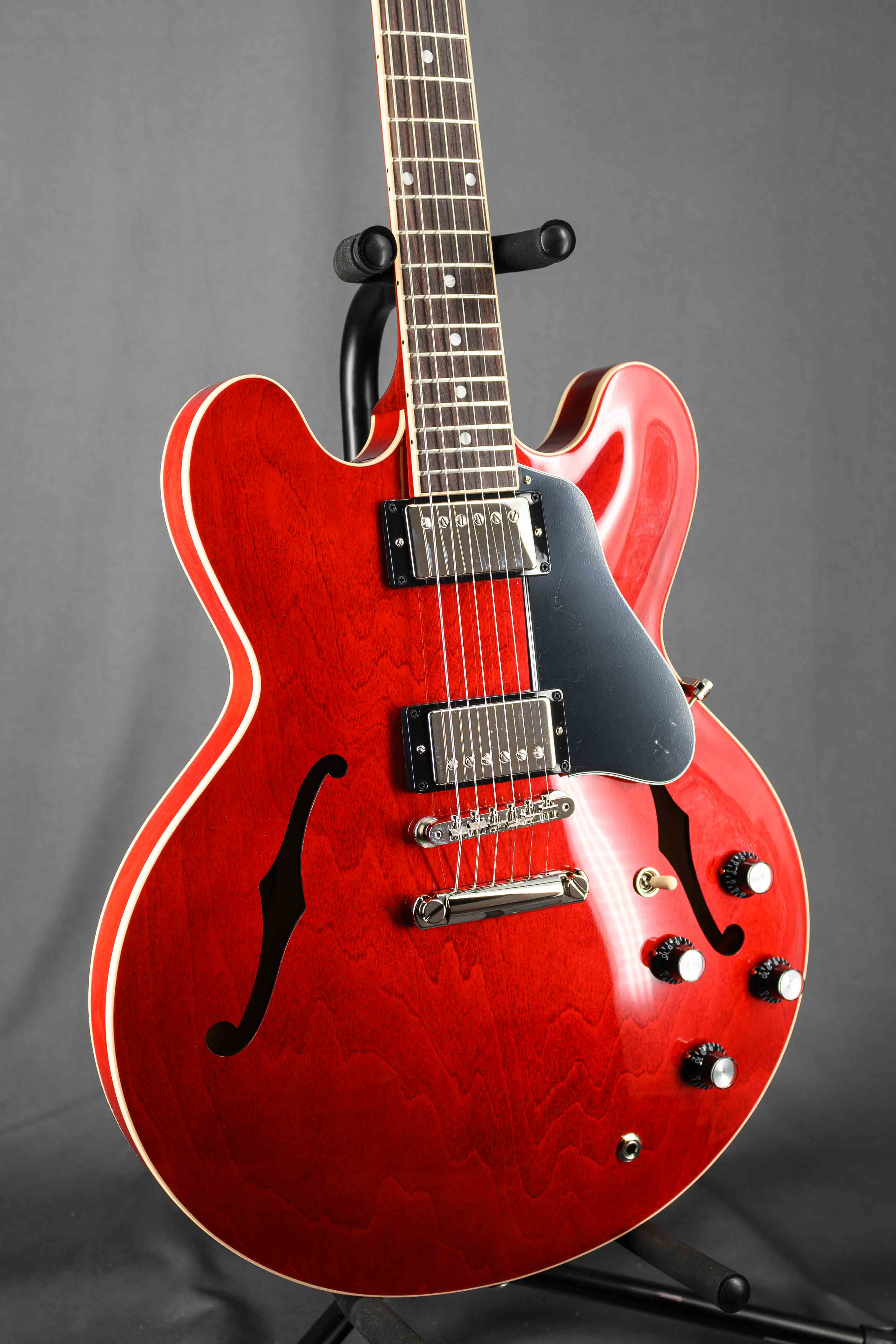 ES-335 - Gloss Cherry