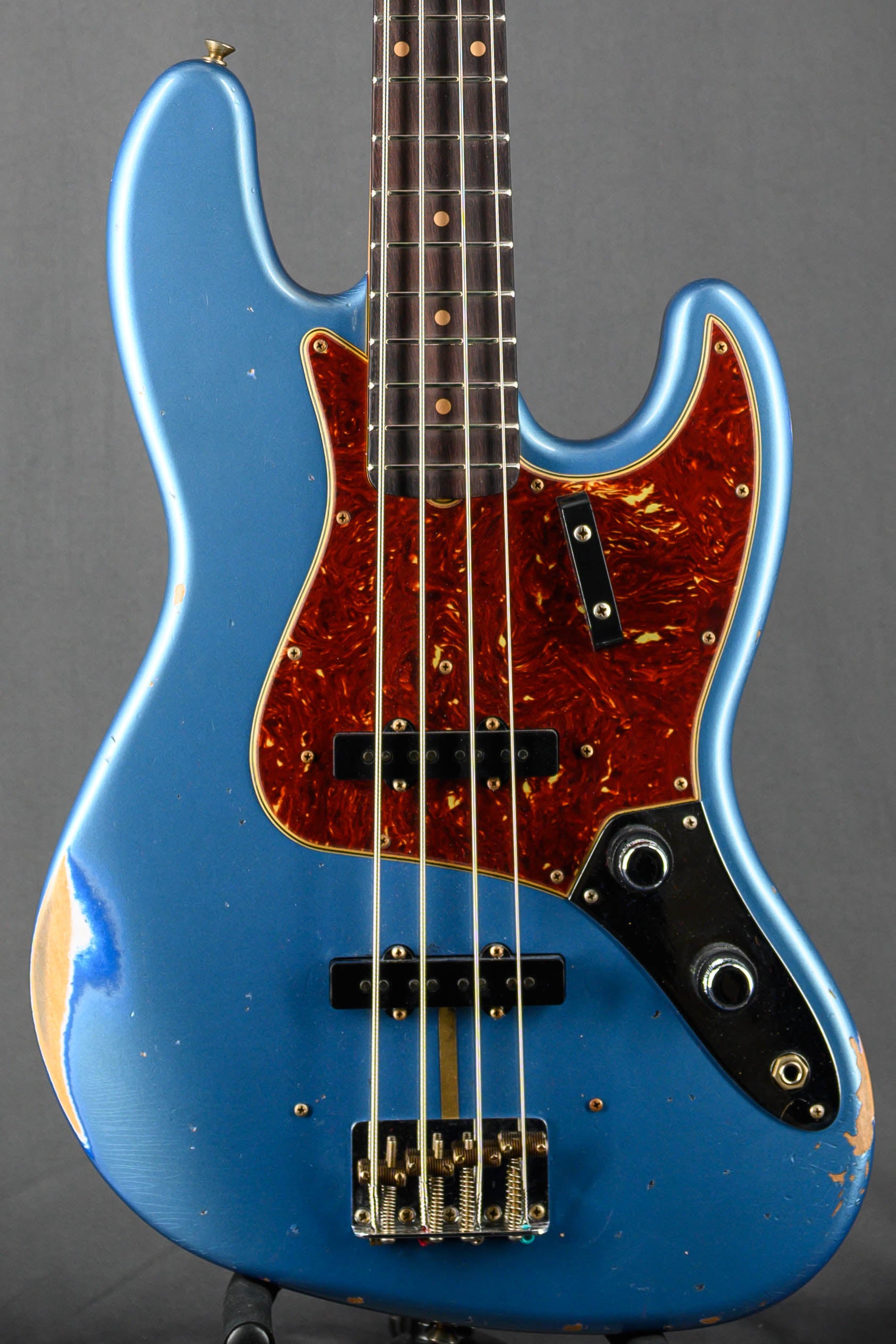 Limited Edition '60 Jazz Bass Relic Reissue - Lake Placid Blue