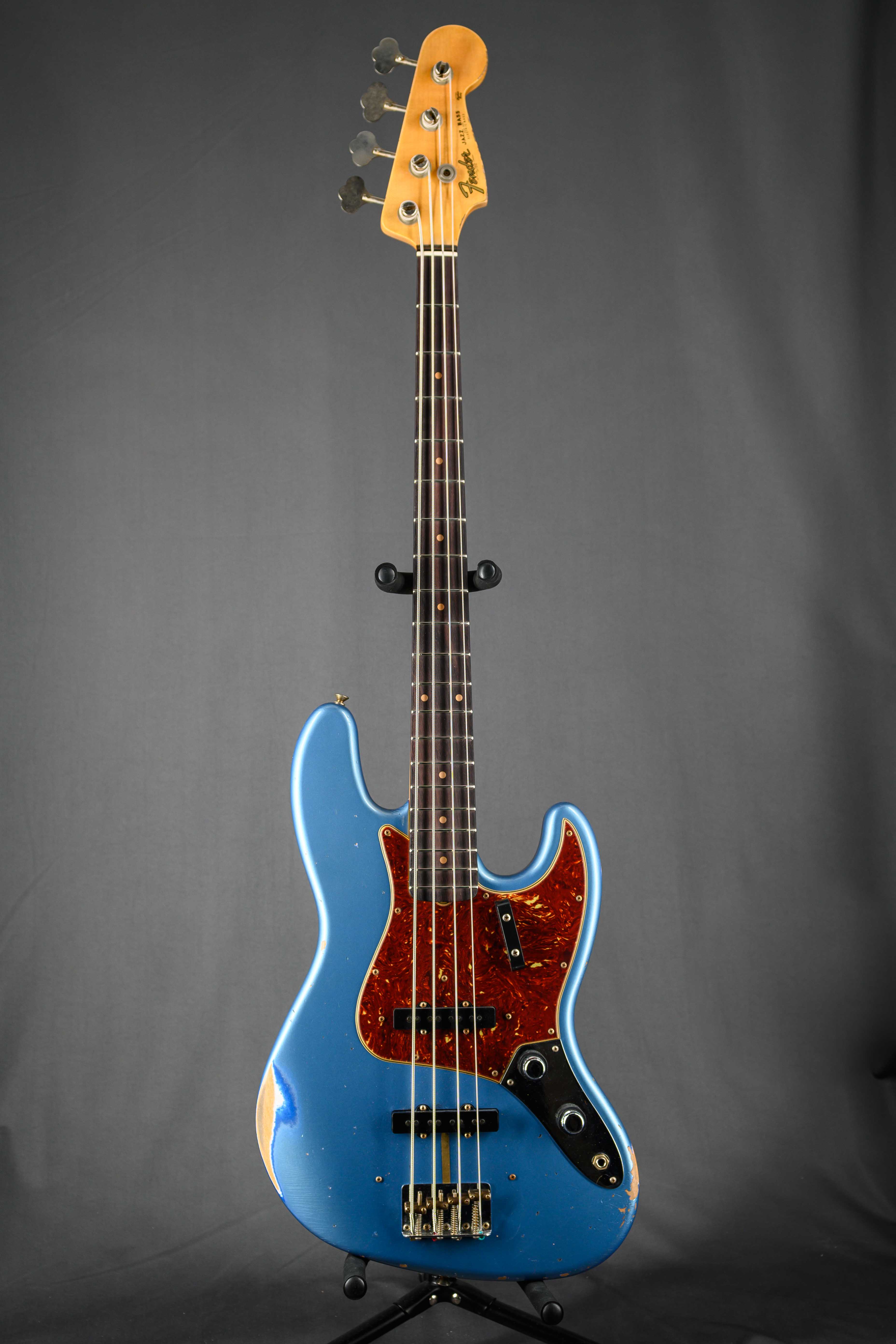 Limited Edition '60 Jazz Bass Relic Reissue - Lake Placid Blue