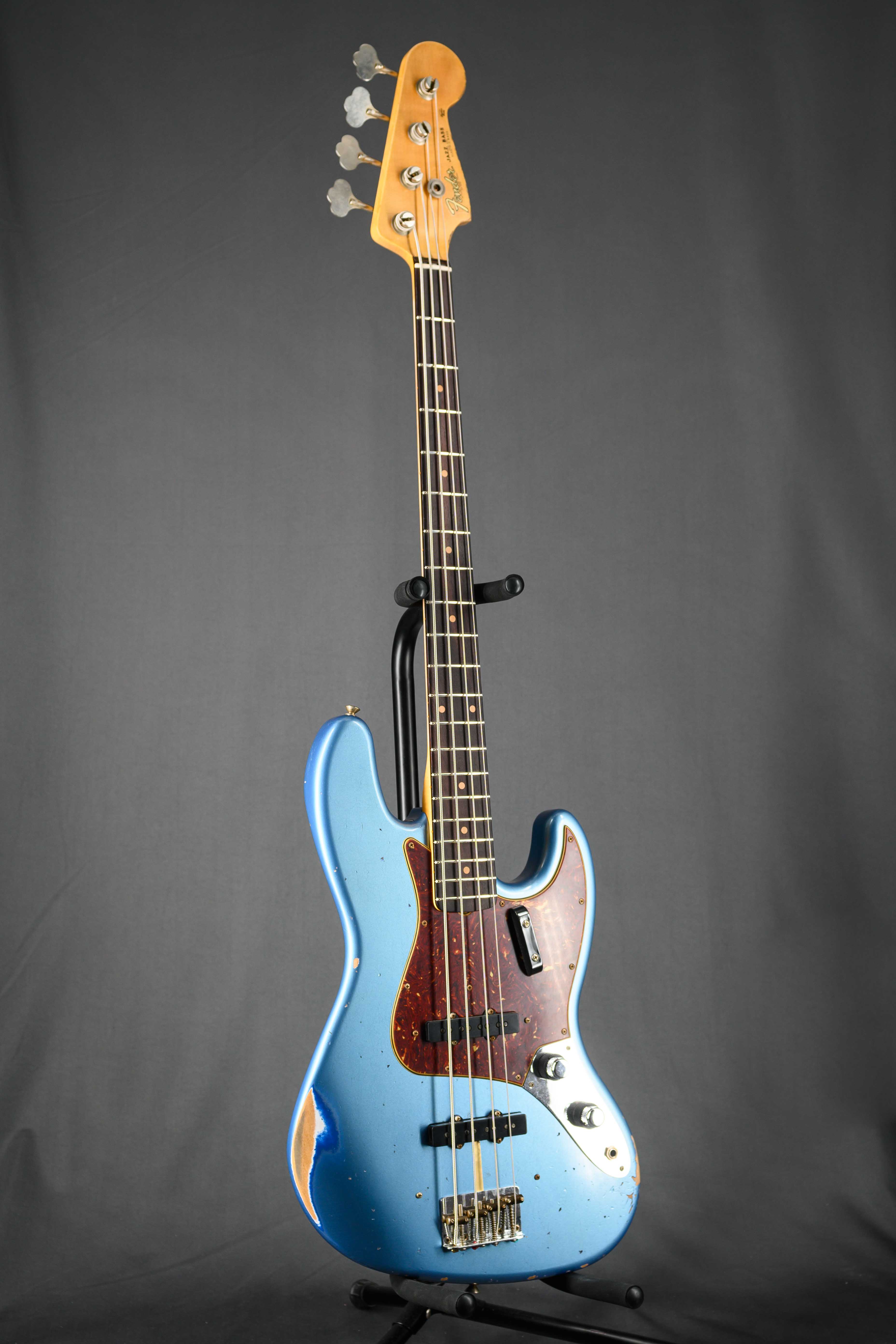 Limited Edition '60 Jazz Bass Relic Reissue - Lake Placid Blue