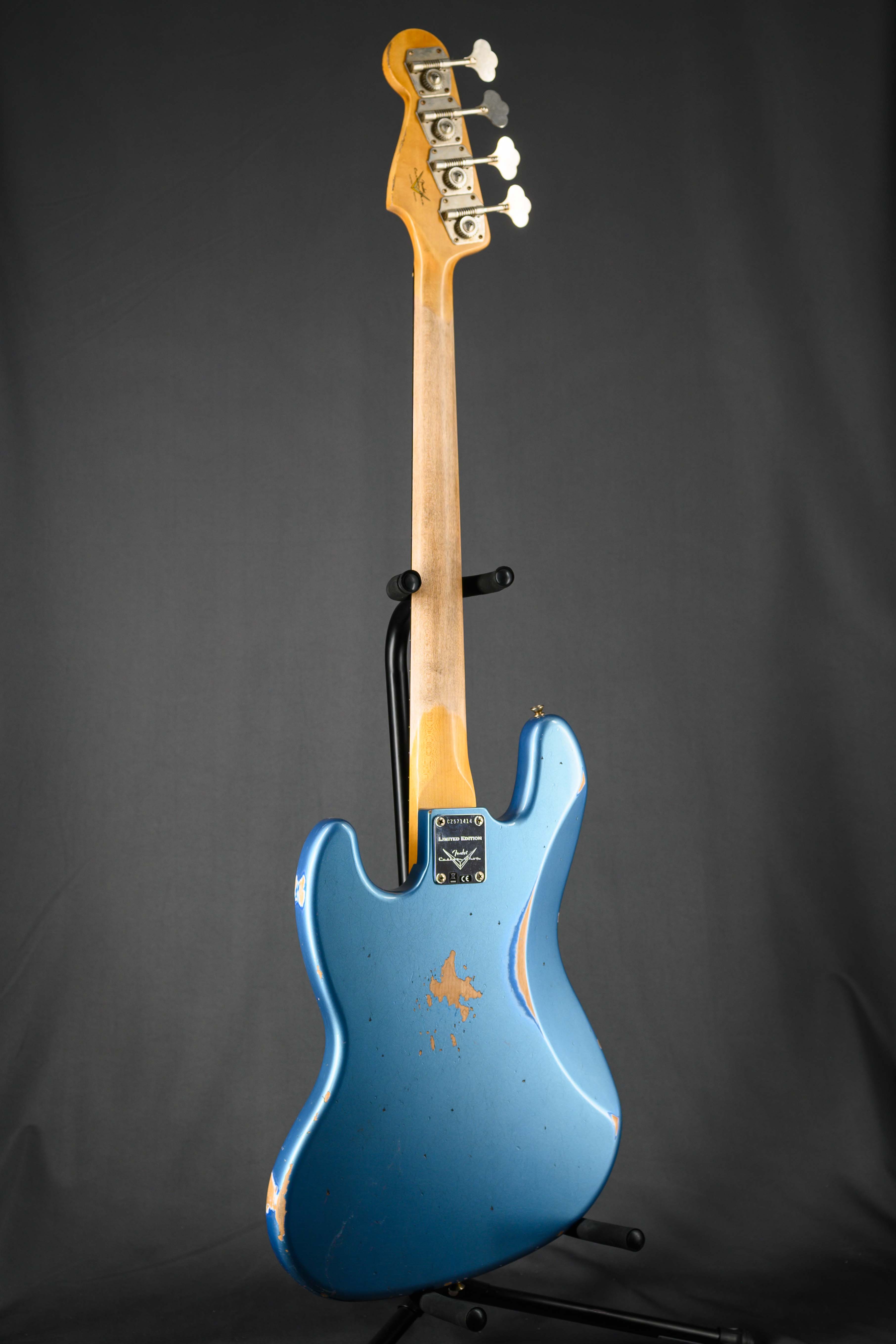 Limited Edition '60 Jazz Bass Relic Reissue - Lake Placid Blue