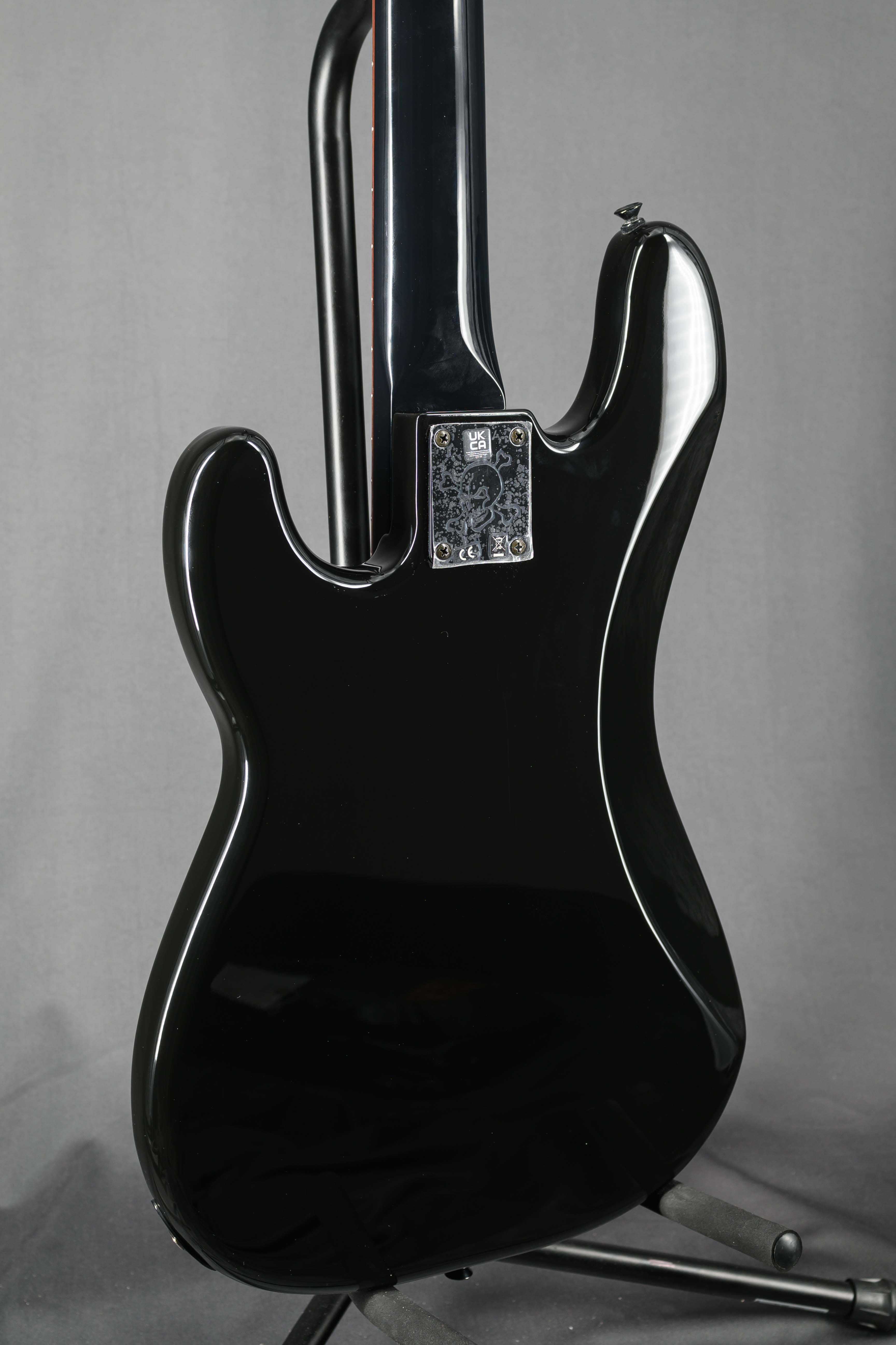 Duff McKagan Signature Precision Bass - Black