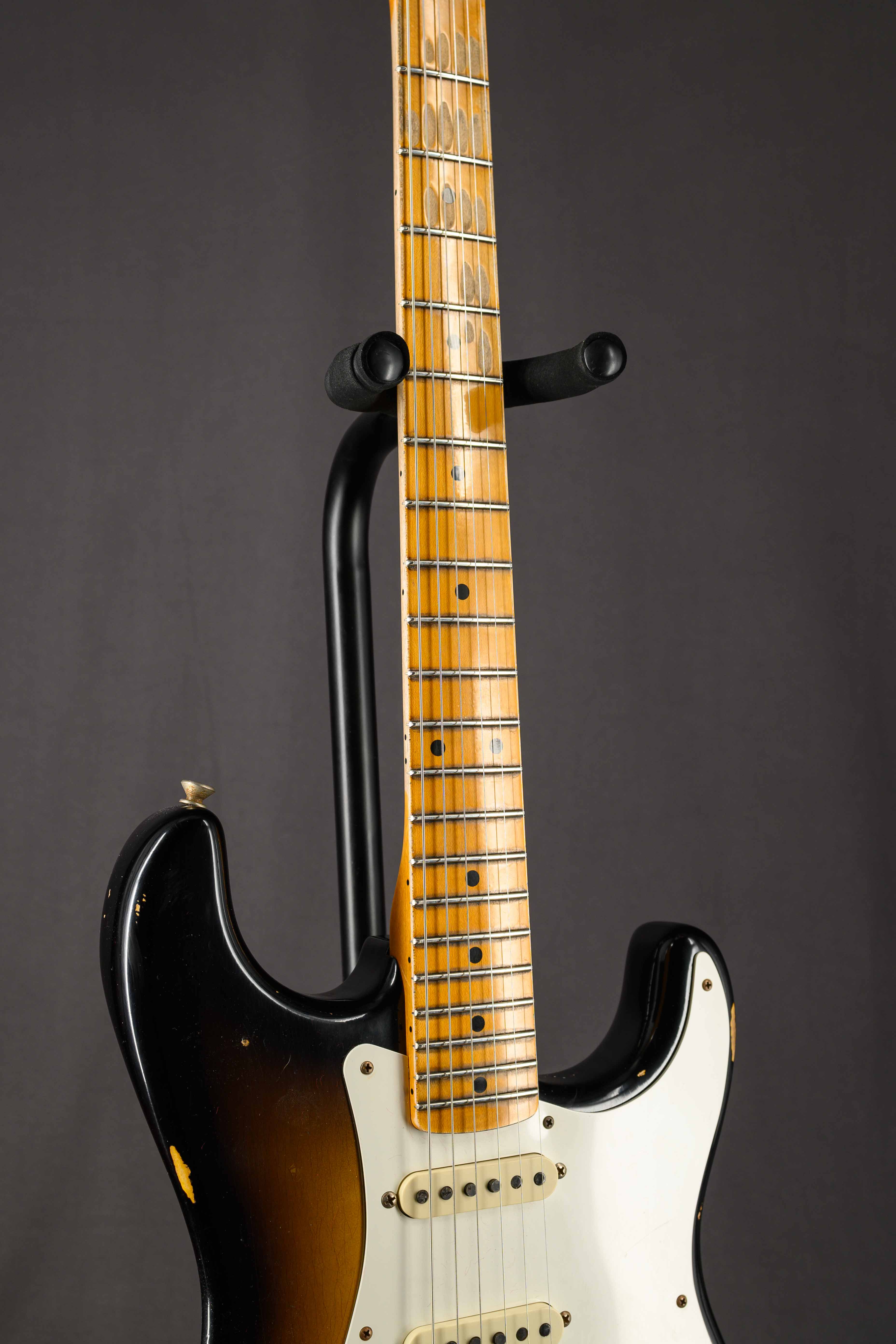 '57 Stratocaster Relic Tremolo - 2-Tone Sunburst