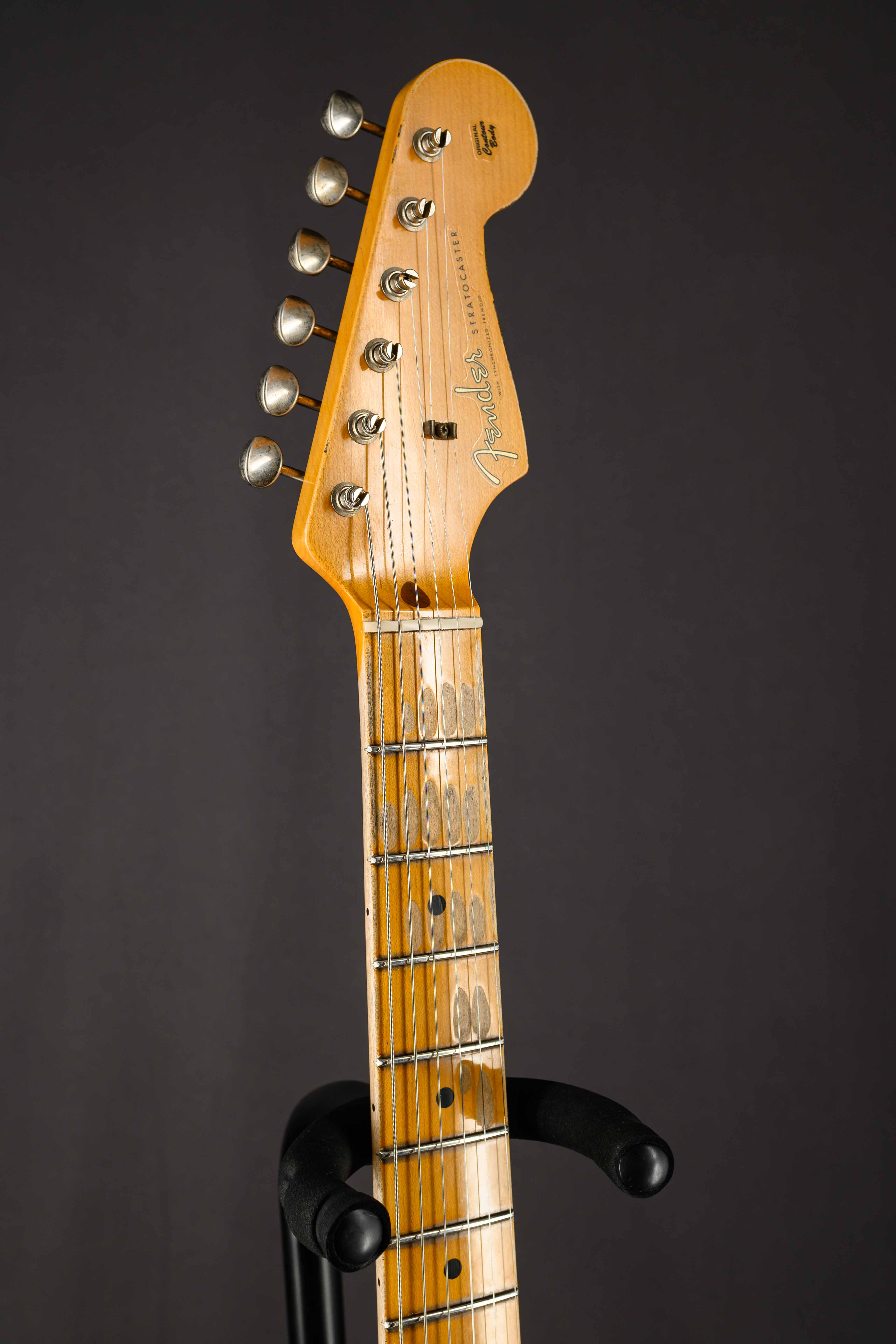 '57 Stratocaster Relic Tremolo - 2-Tone Sunburst