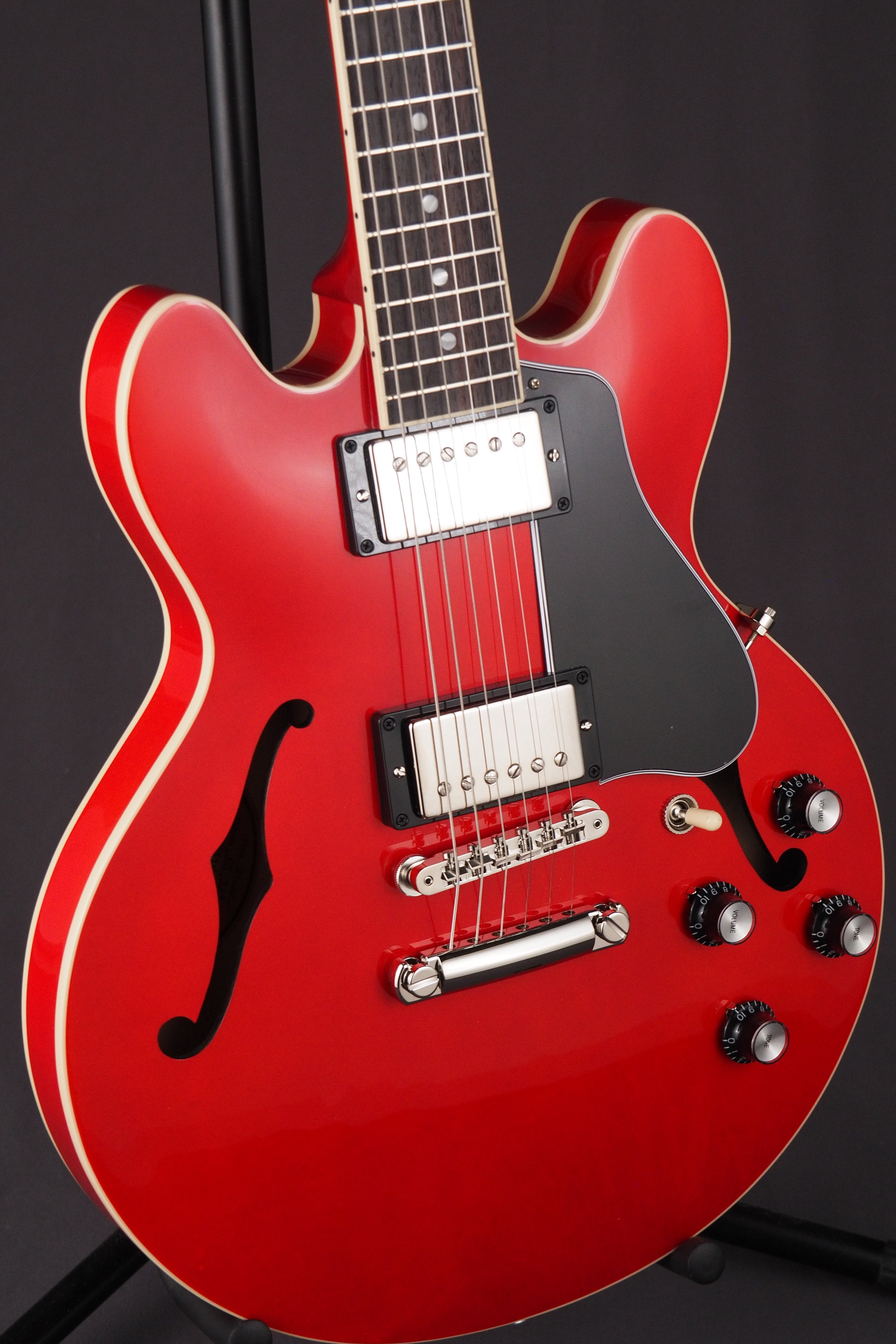 ES-339 - Cherry
