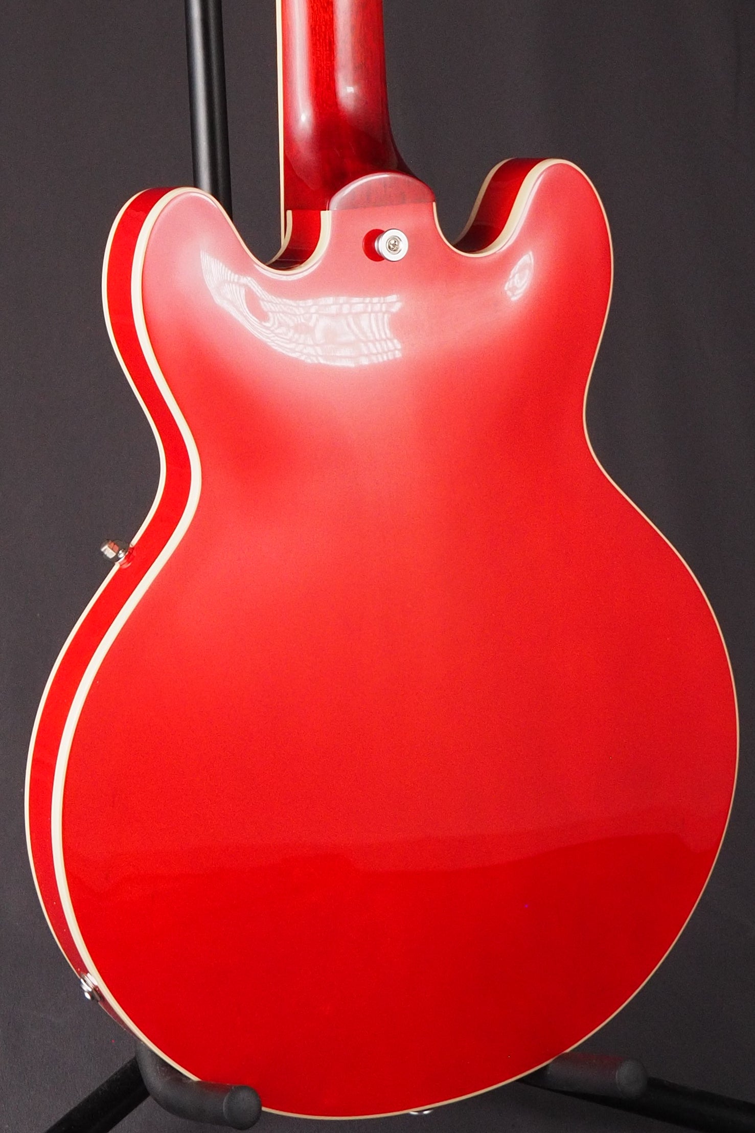 ES-339 - Cherry