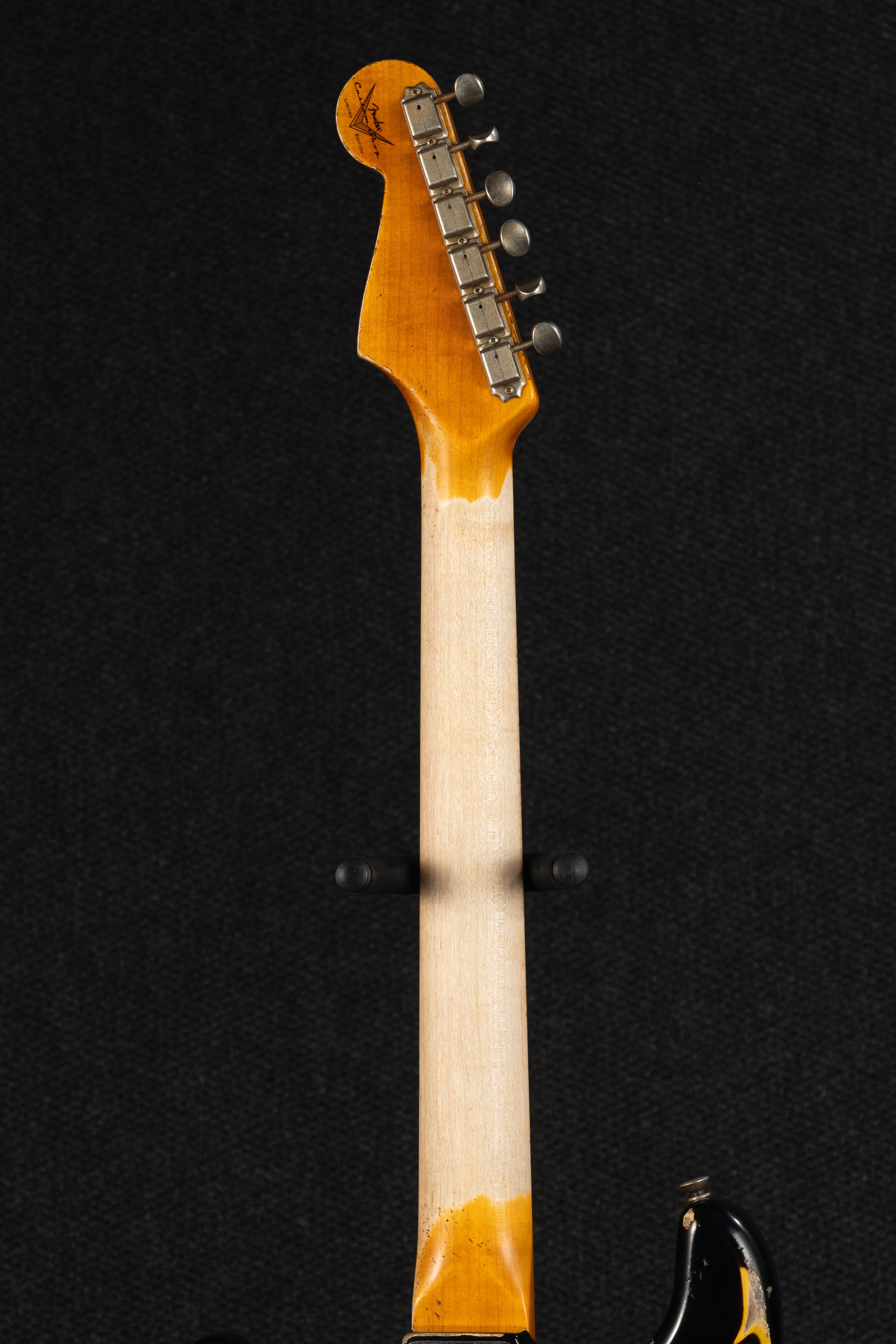 1959 Heavy Relic Stratocaster - Black over Sunburst