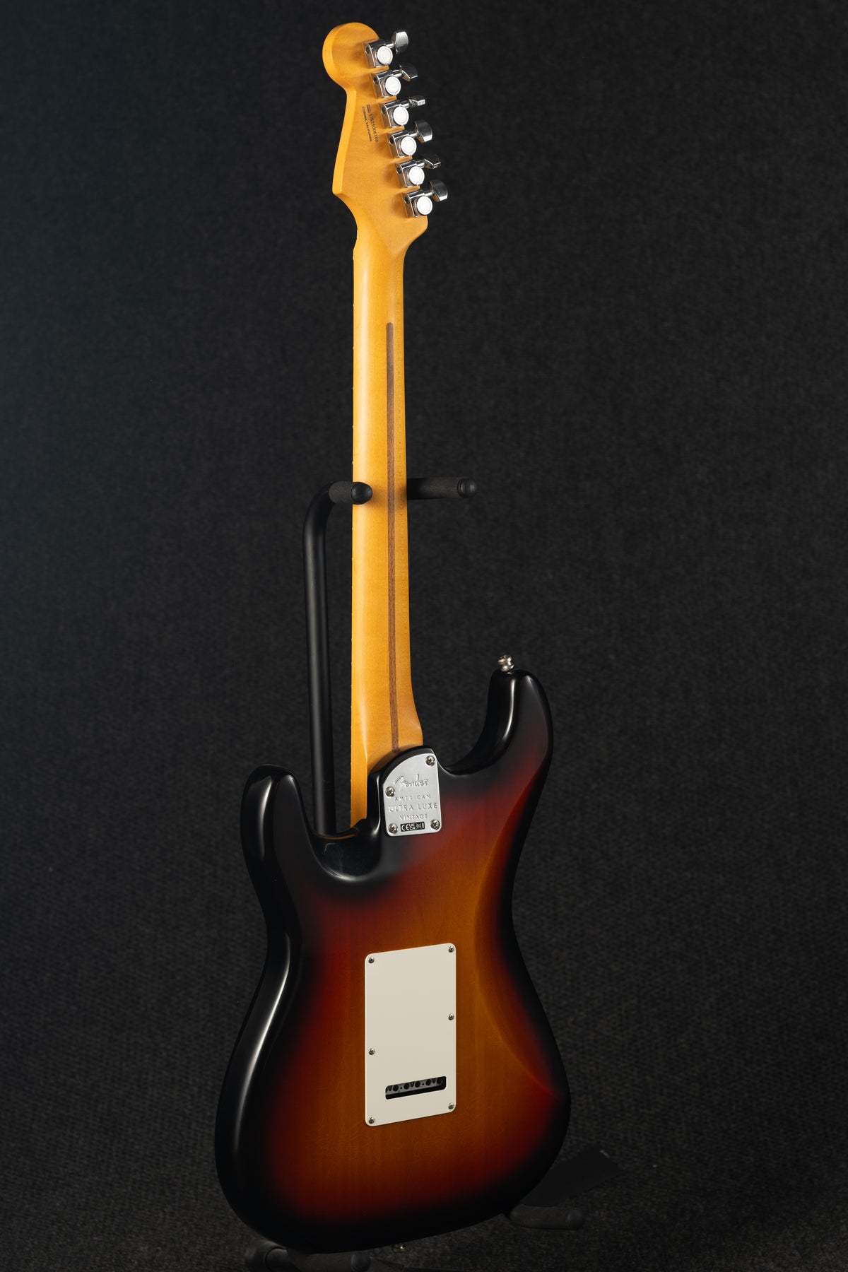 American Ultra Luxe Vintage Stratocaster - Sunburst