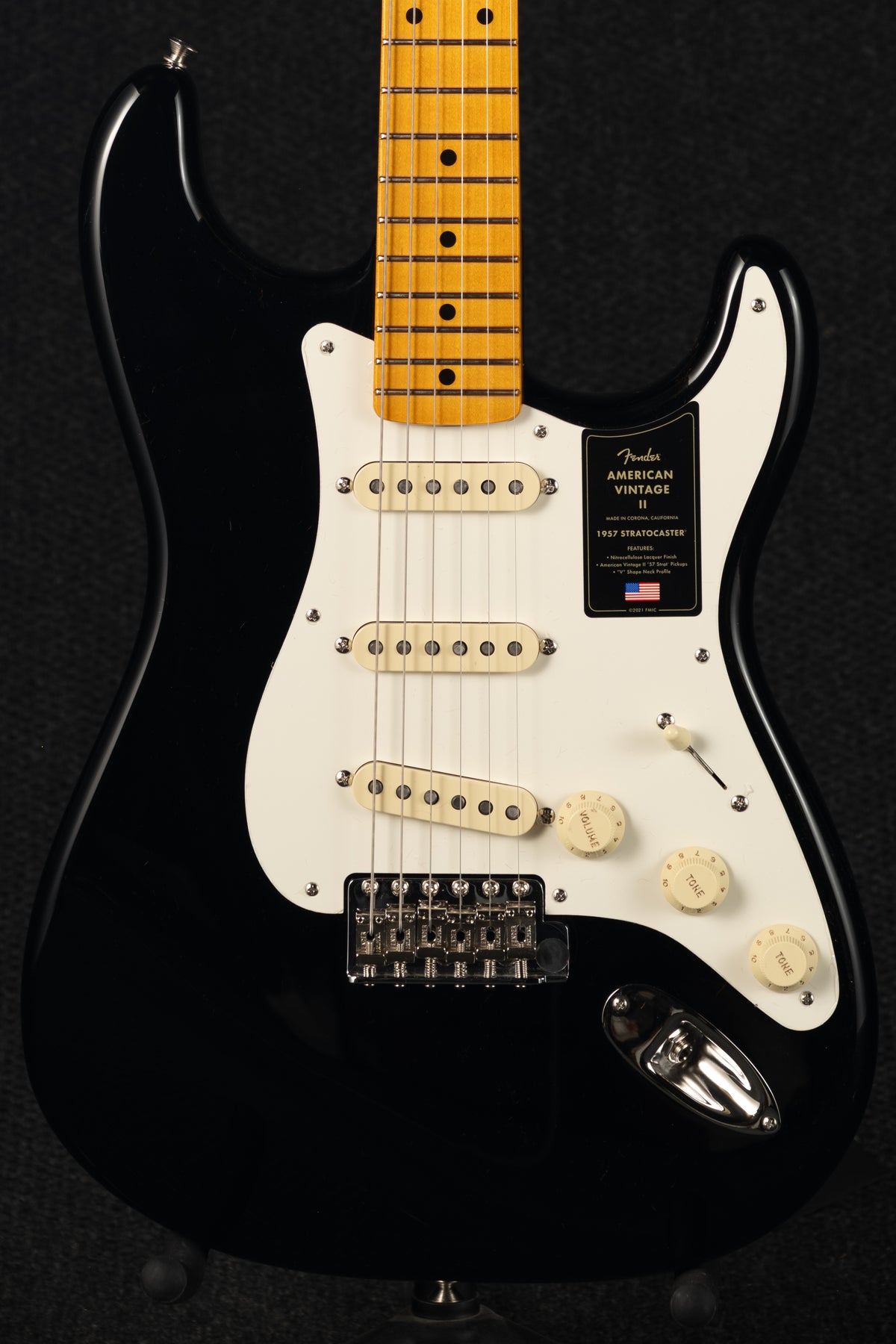 American Vintage II 1957 Stratocaster - Black