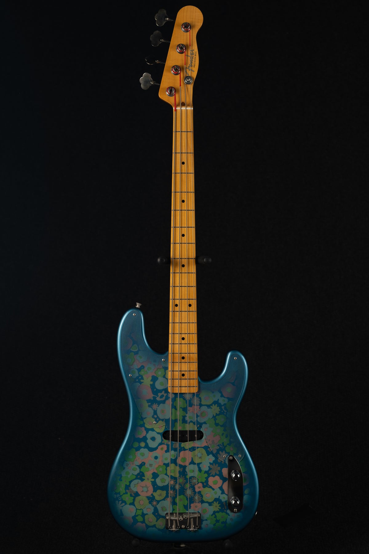 CIJ Floral P Bass