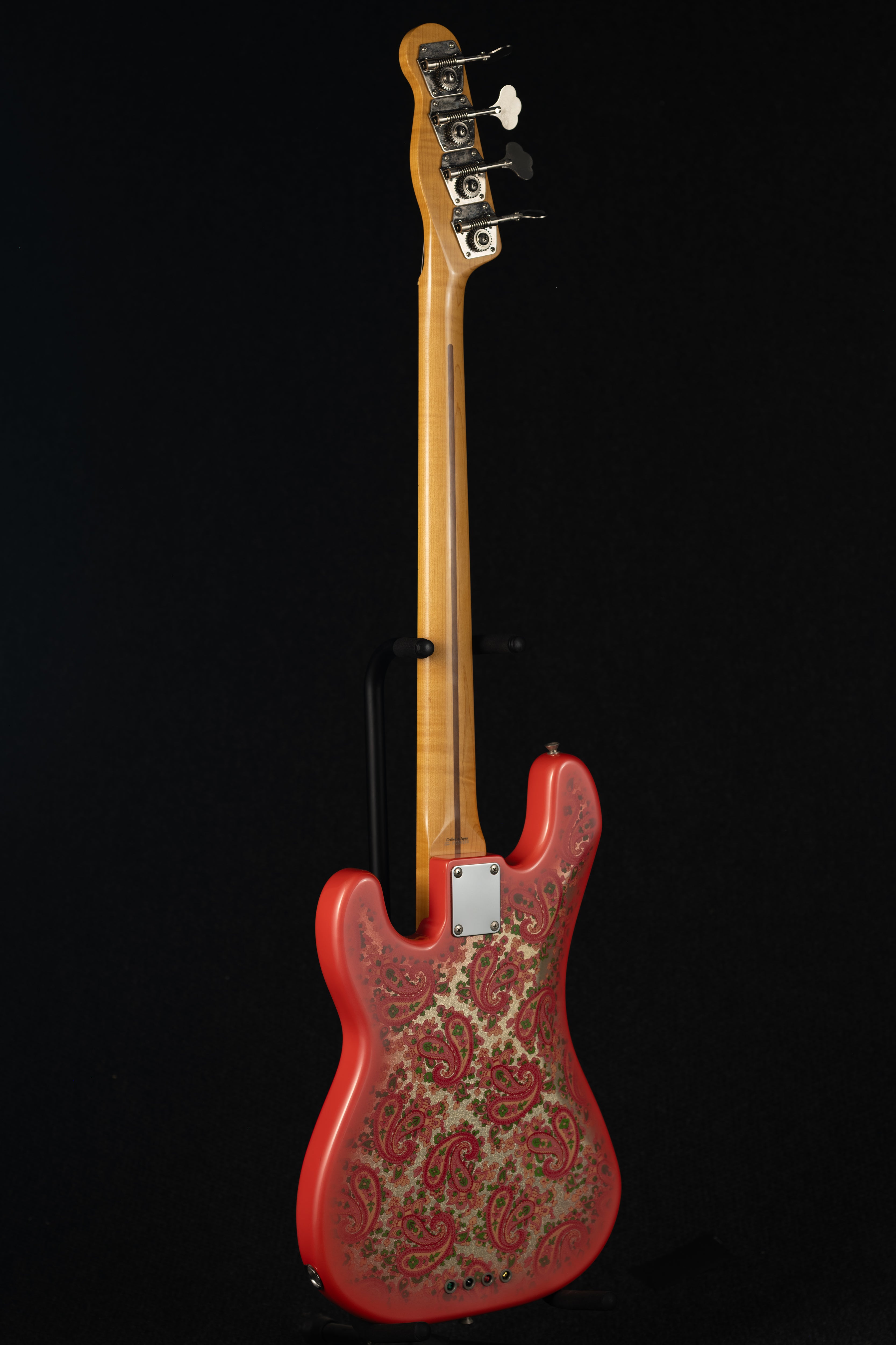 CIJ Paisley Bass