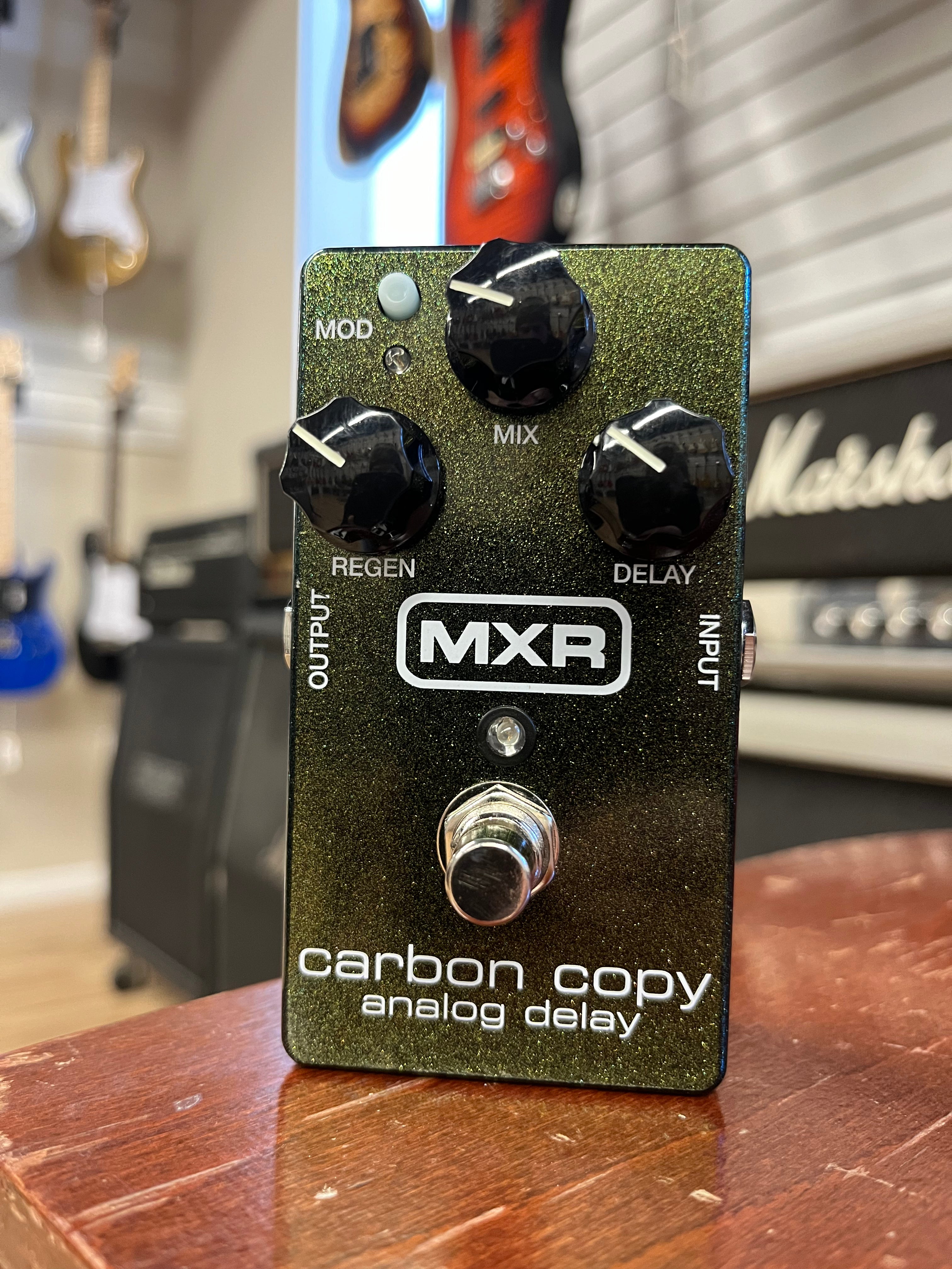 Carbon Copy Analog Delay