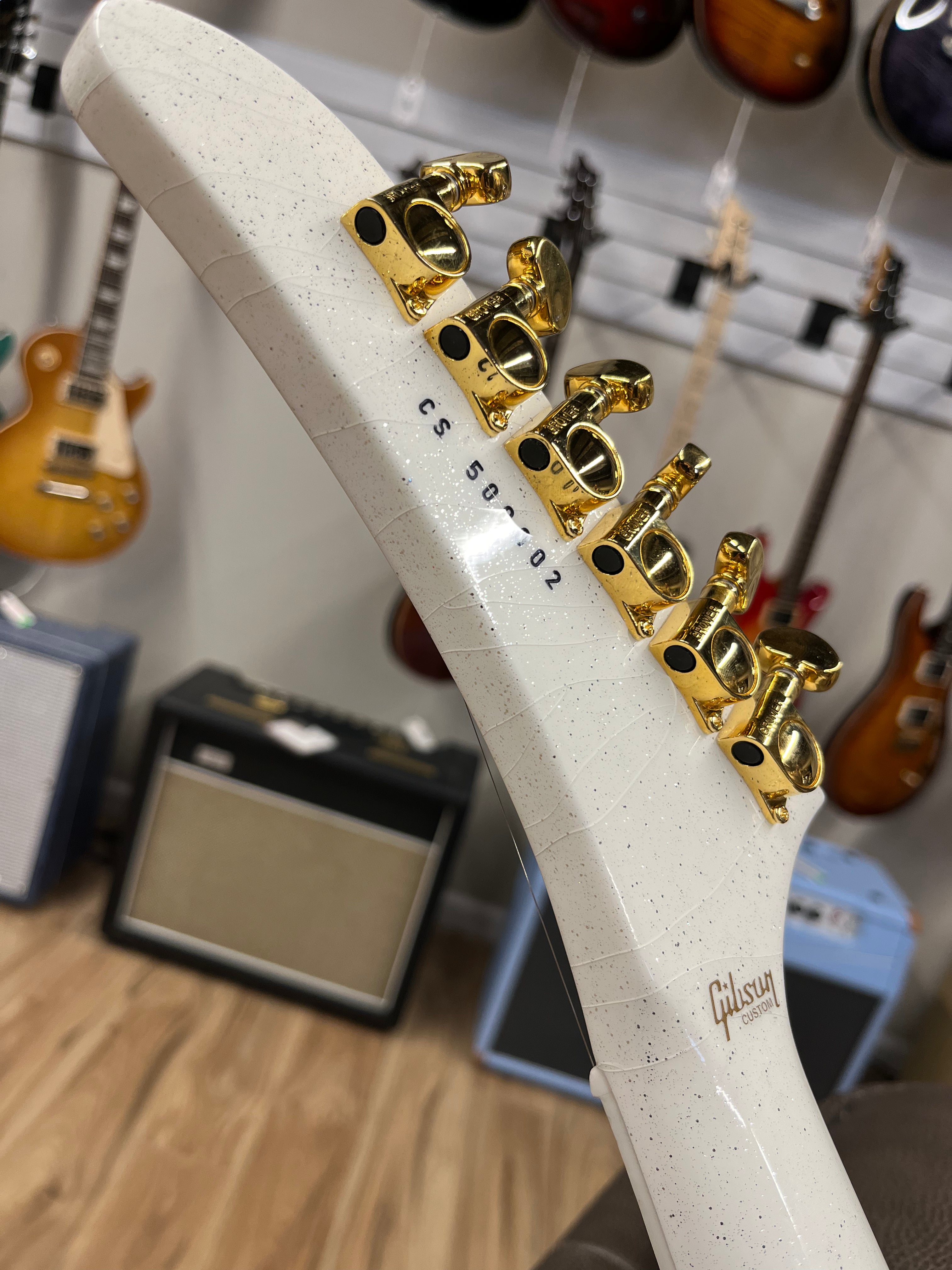 Explorer Custom - Alpine White Sparkle