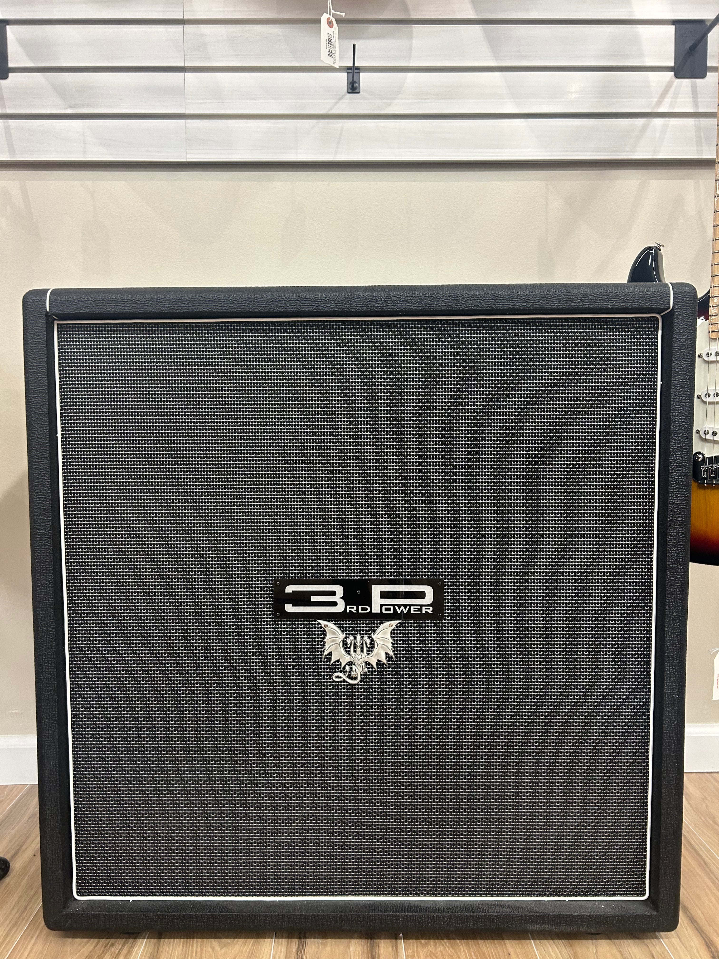 Dragon 4 x 12 Amp Cabinet