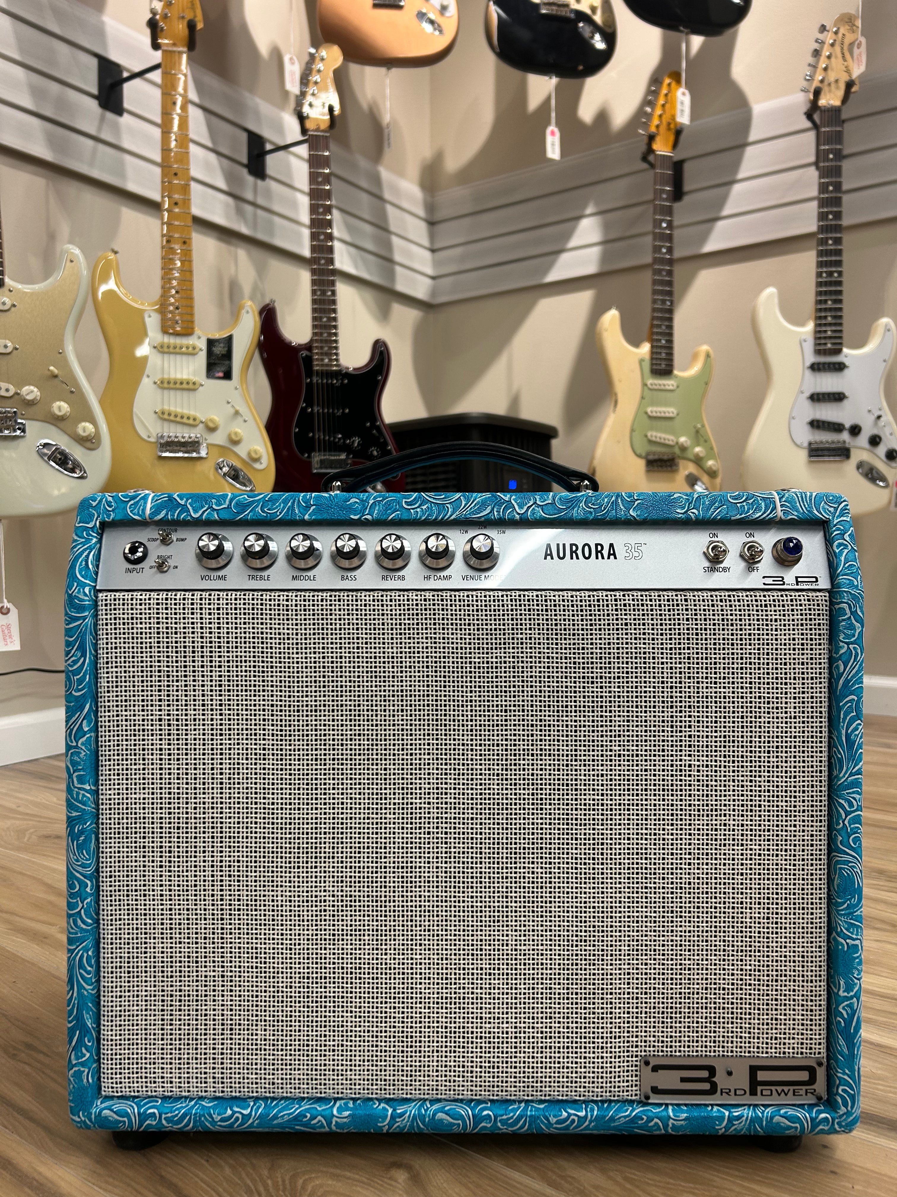 Aurora Custom 35 Watt Guitar Combo Amplifier