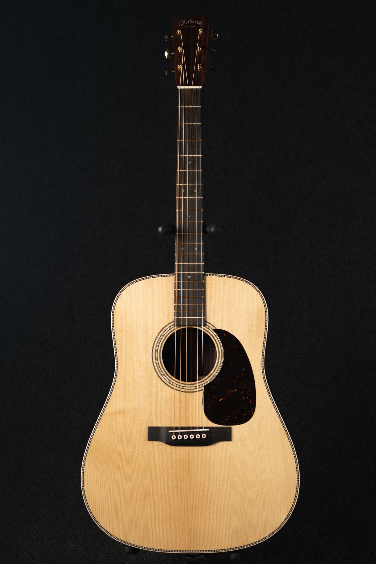 D-28 Modern Deluxe Natural