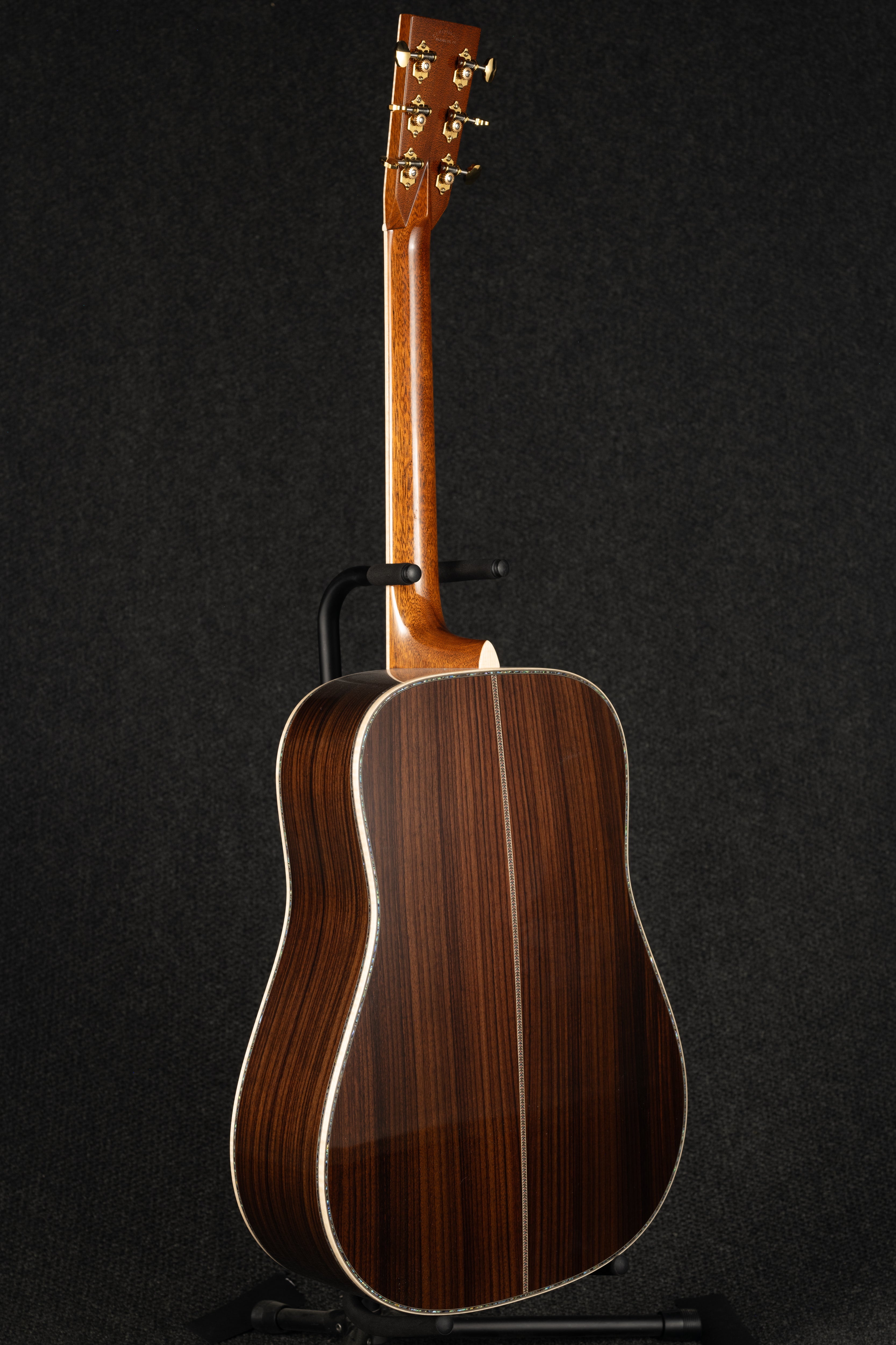 D45 Modern Deluxe